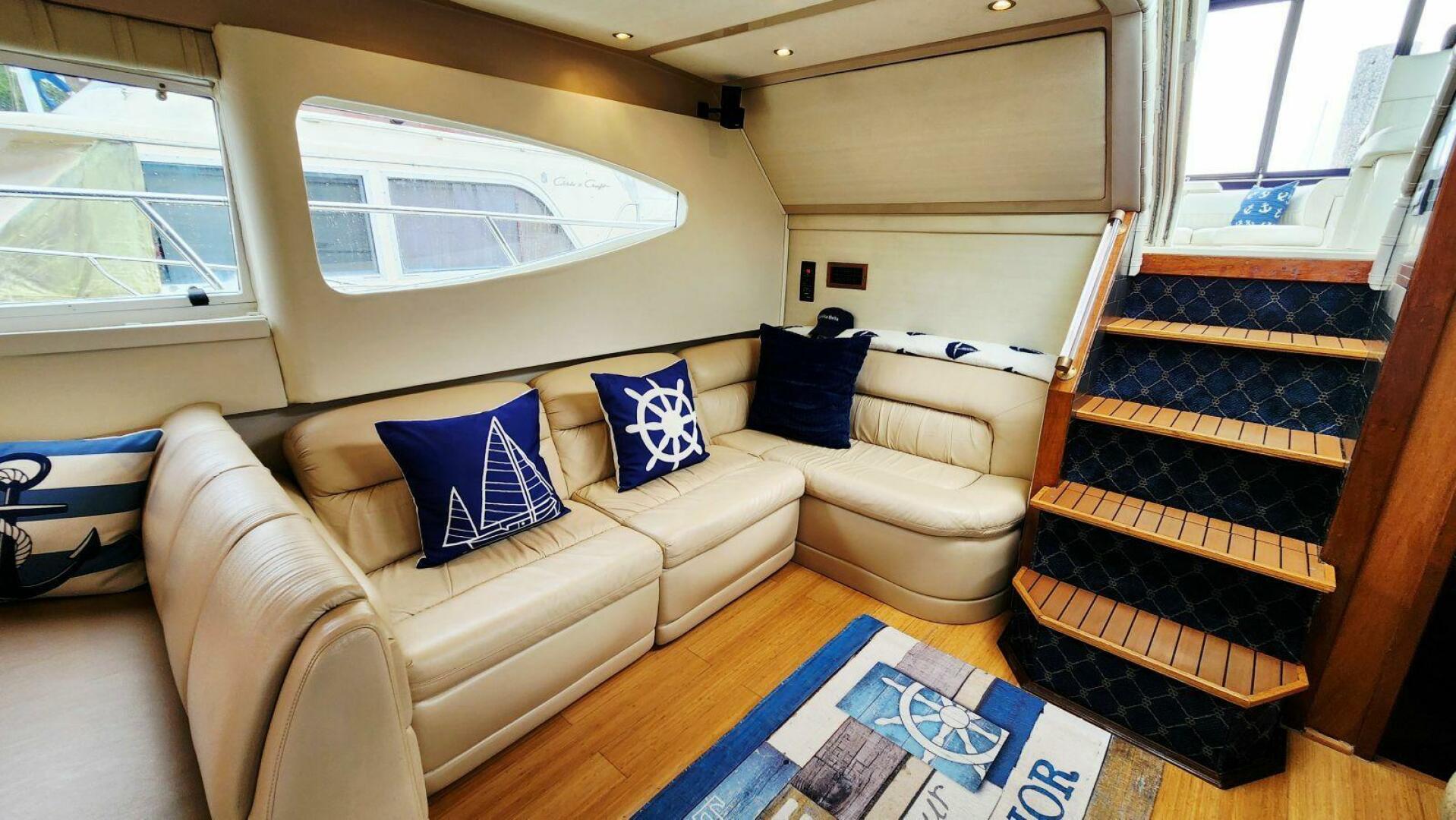 La Vita Bella 44ft Cruisers Yachts Yacht For Sale