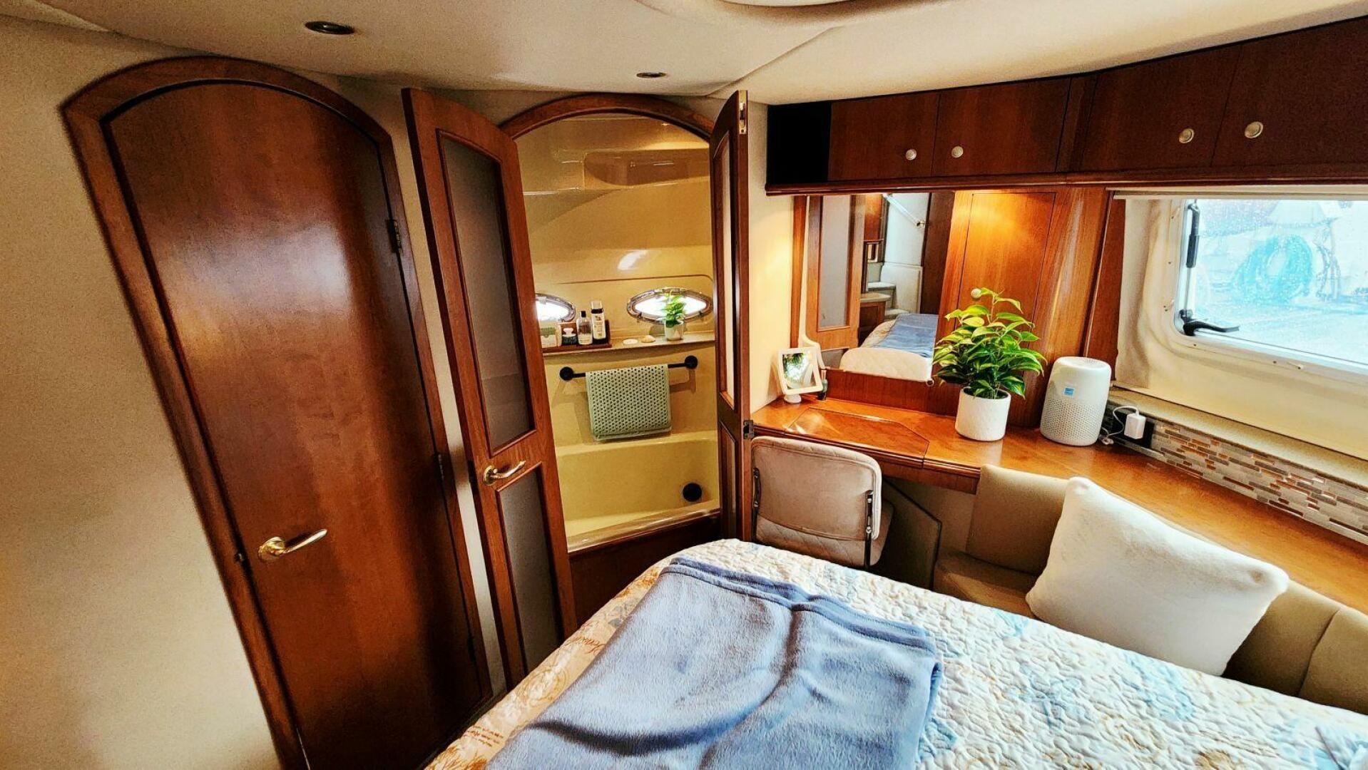 La Vita Bella 44ft Cruisers Yachts Yacht For Sale