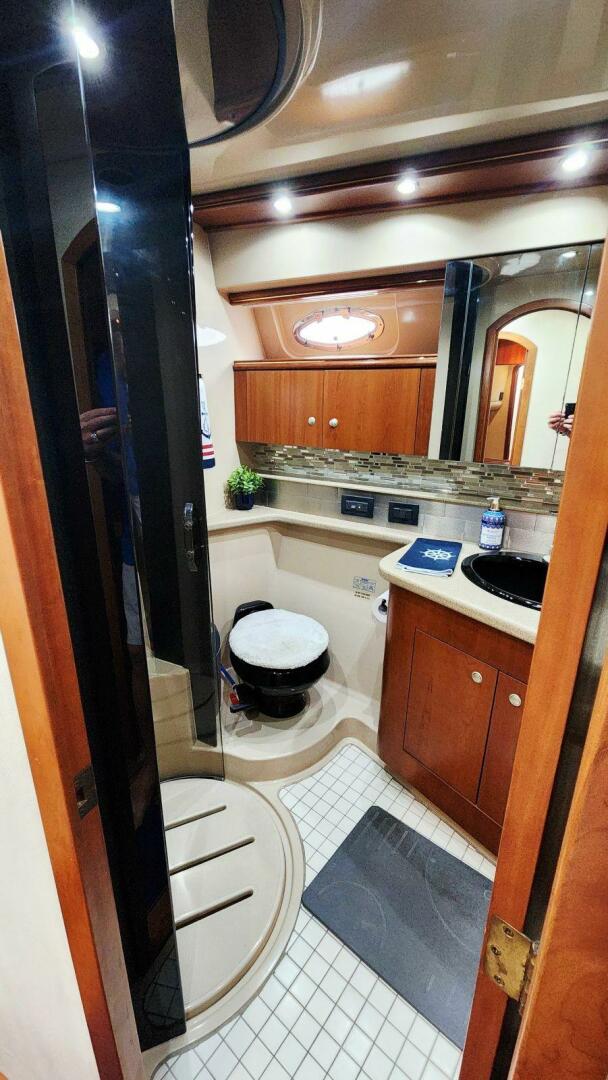 La Vita Bella 44ft Cruisers Yachts Yacht For Sale
