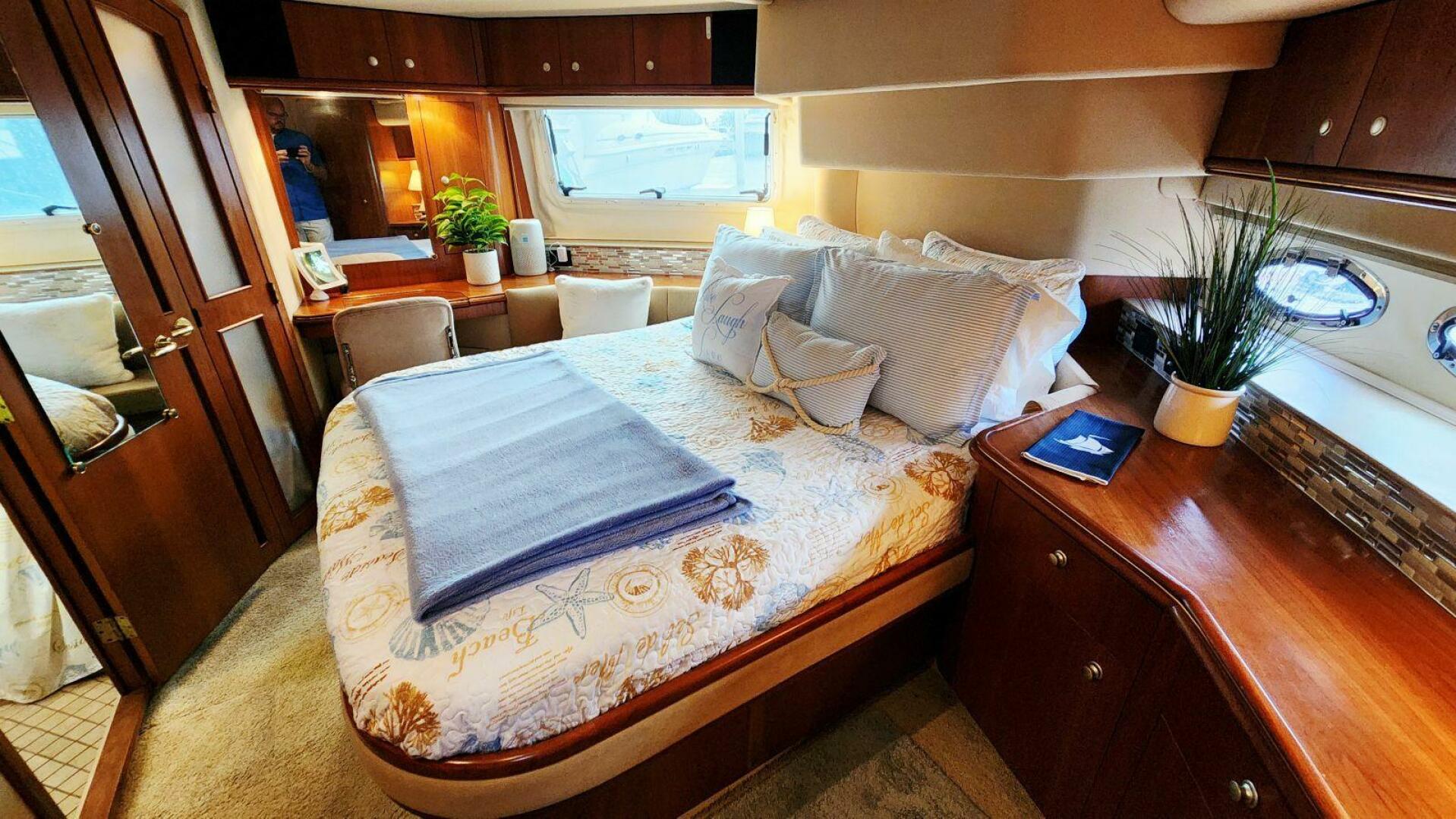 La Vita Bella 44ft Cruisers Yachts Yacht For Sale