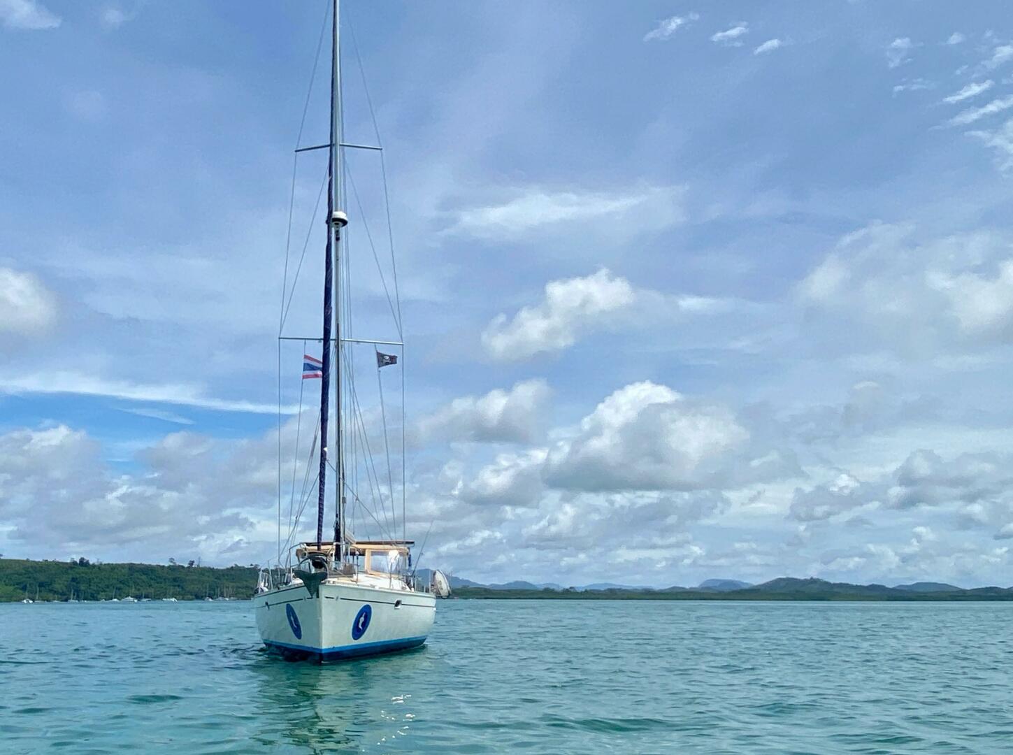 Genie 45ft Jeanneau Yacht For Sale