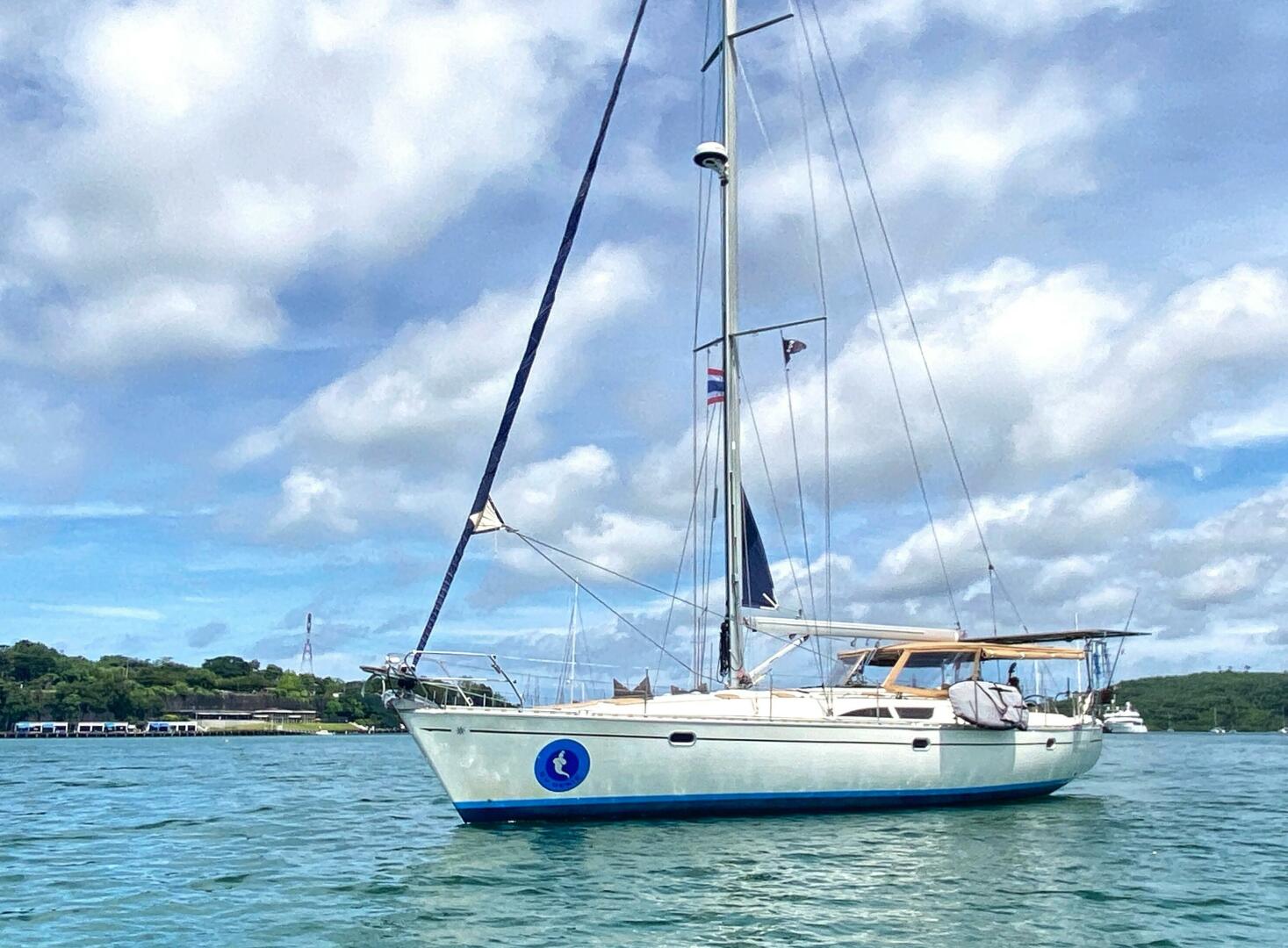 Genie 45ft Jeanneau Yacht For Sale