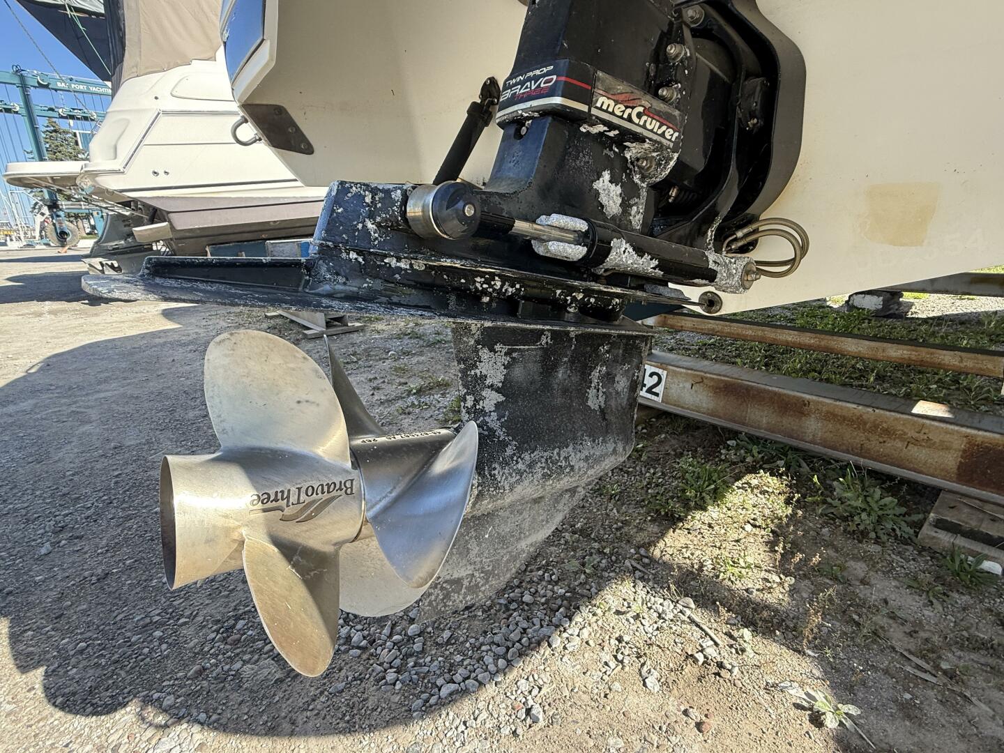 29ft Cobalt Yacht For Sale