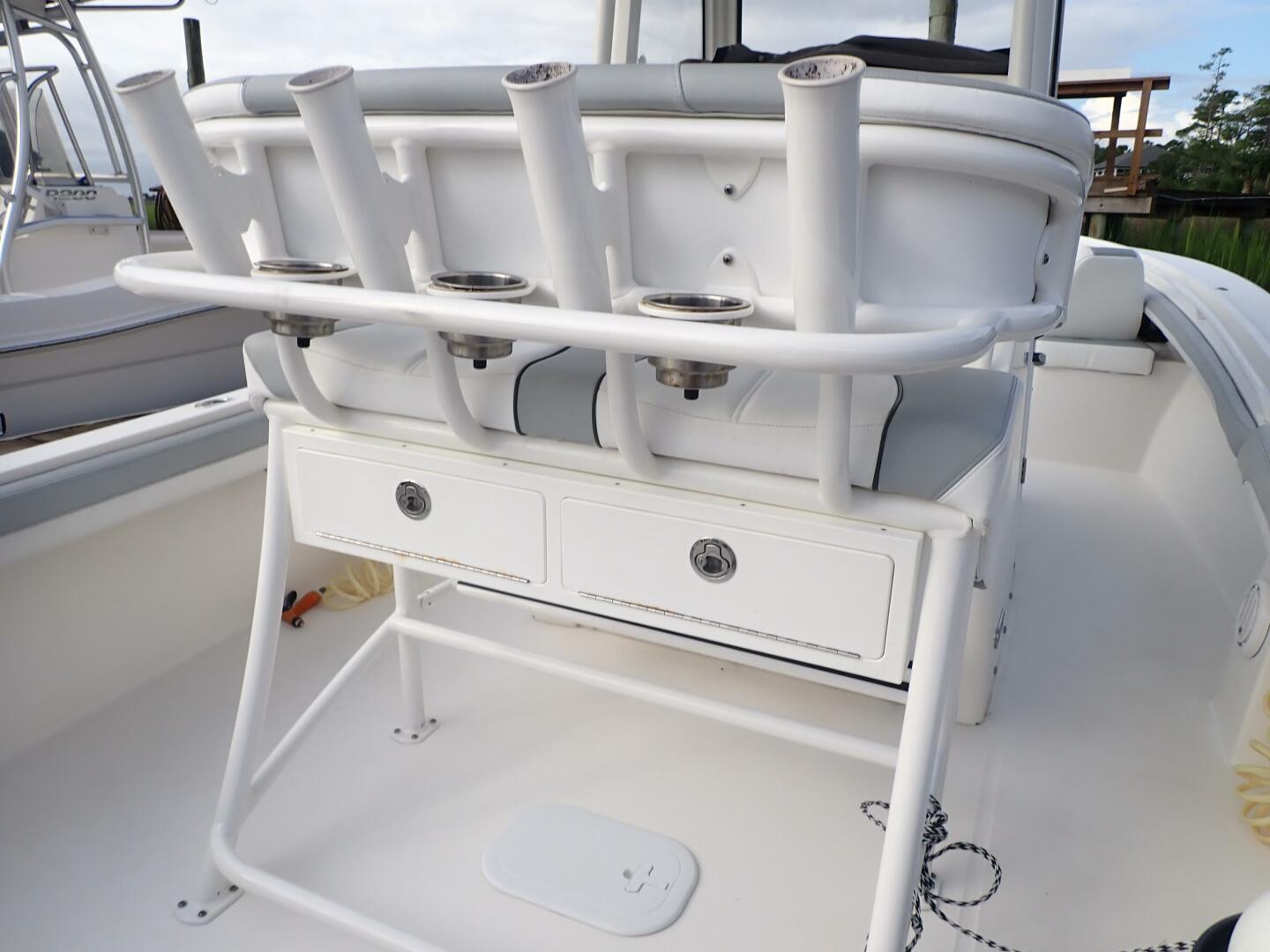 23ft Regulator Yacht For Sale