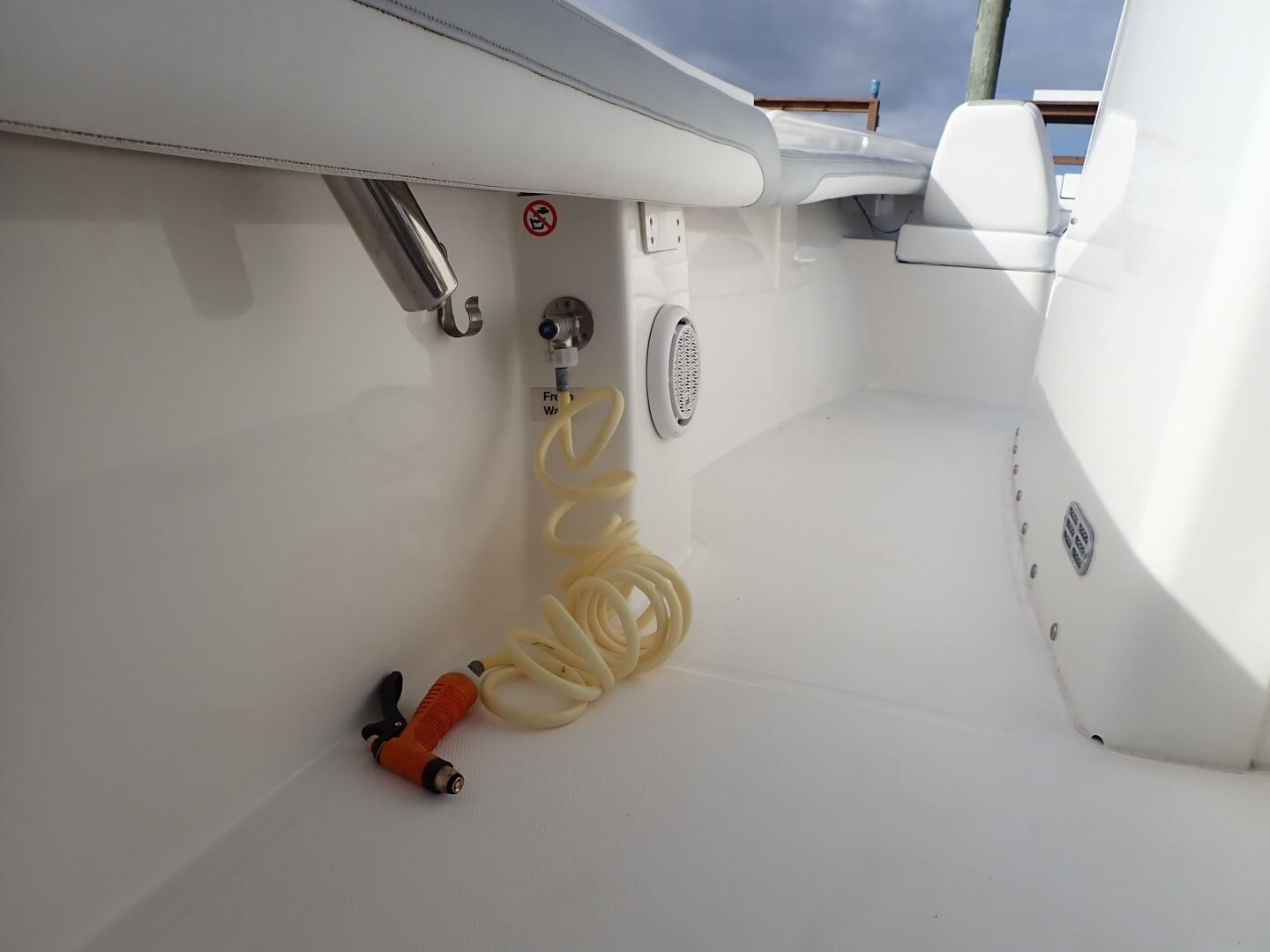 23ft Regulator Yacht For Sale