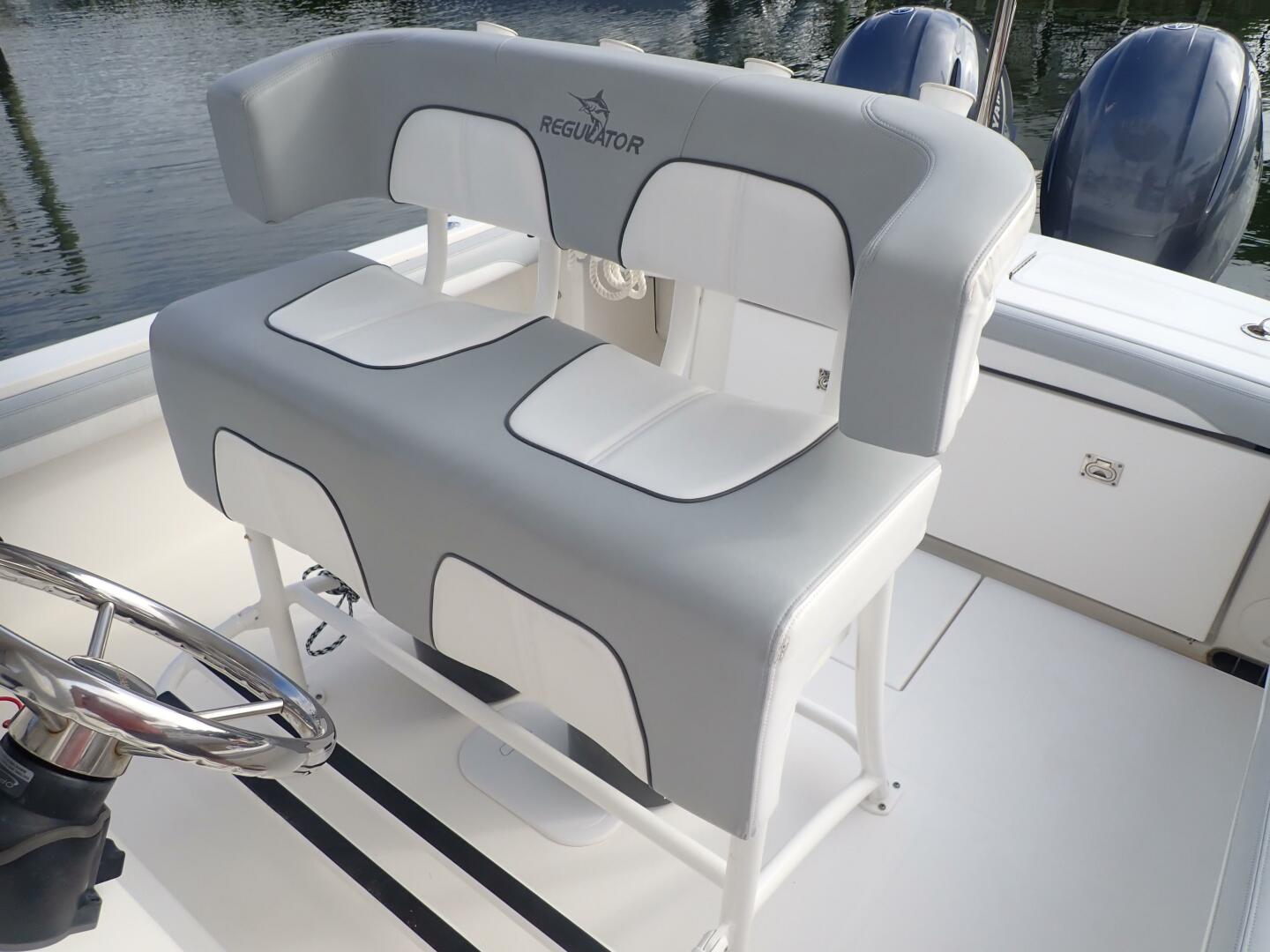 23ft Regulator Yacht For Sale