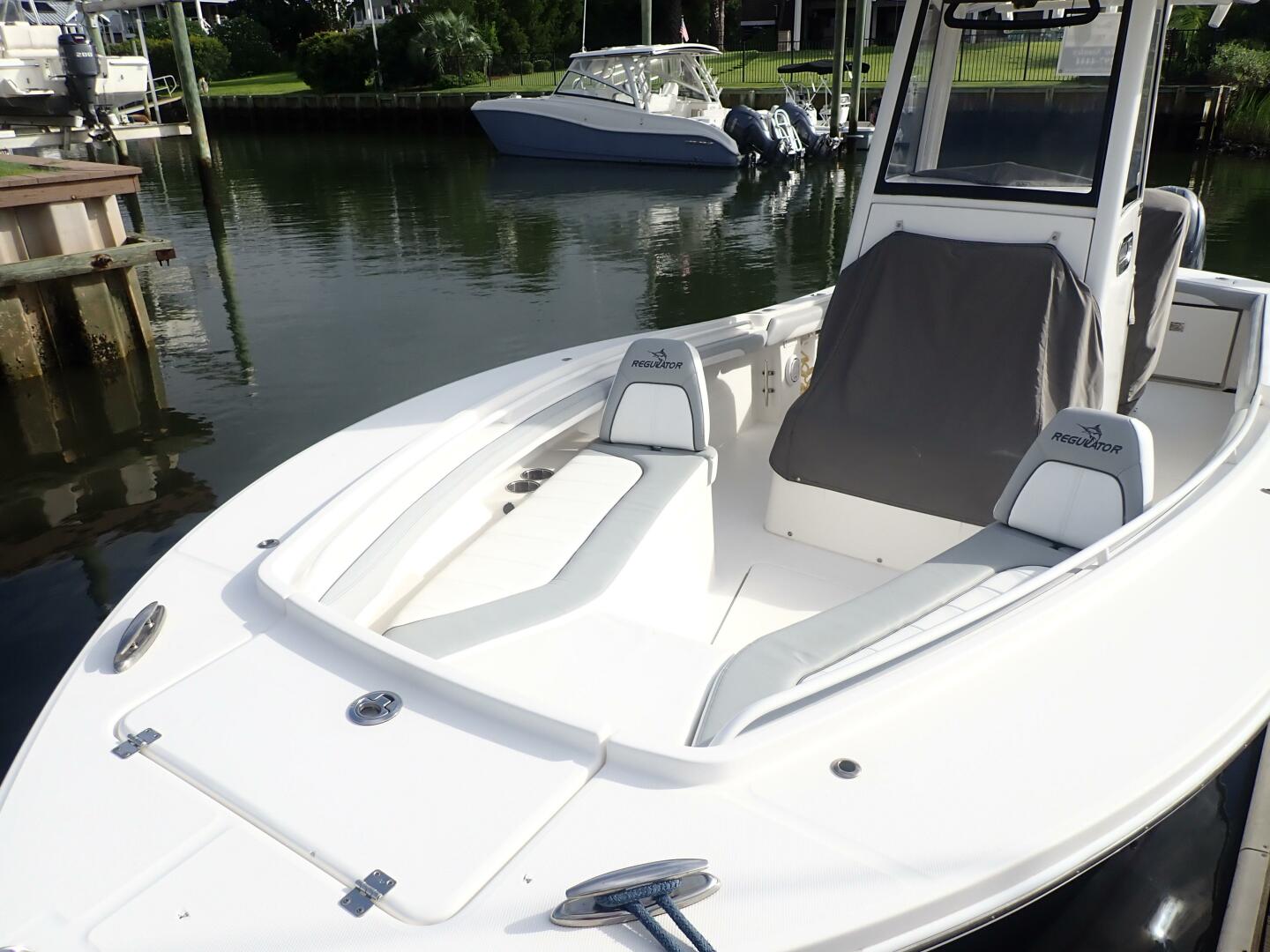 23ft Regulator Yacht For Sale