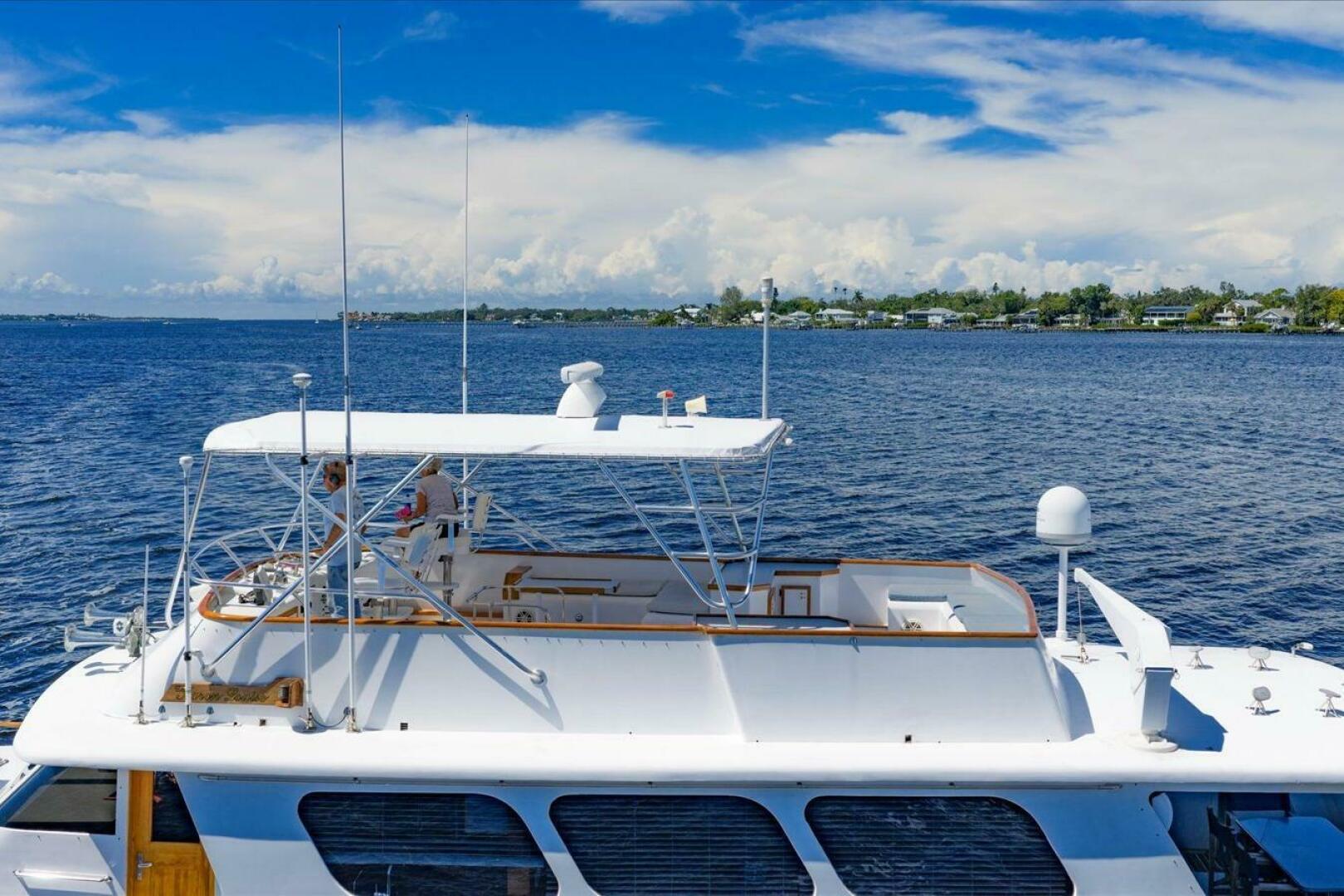 56ft Matthews Yacht For Sale