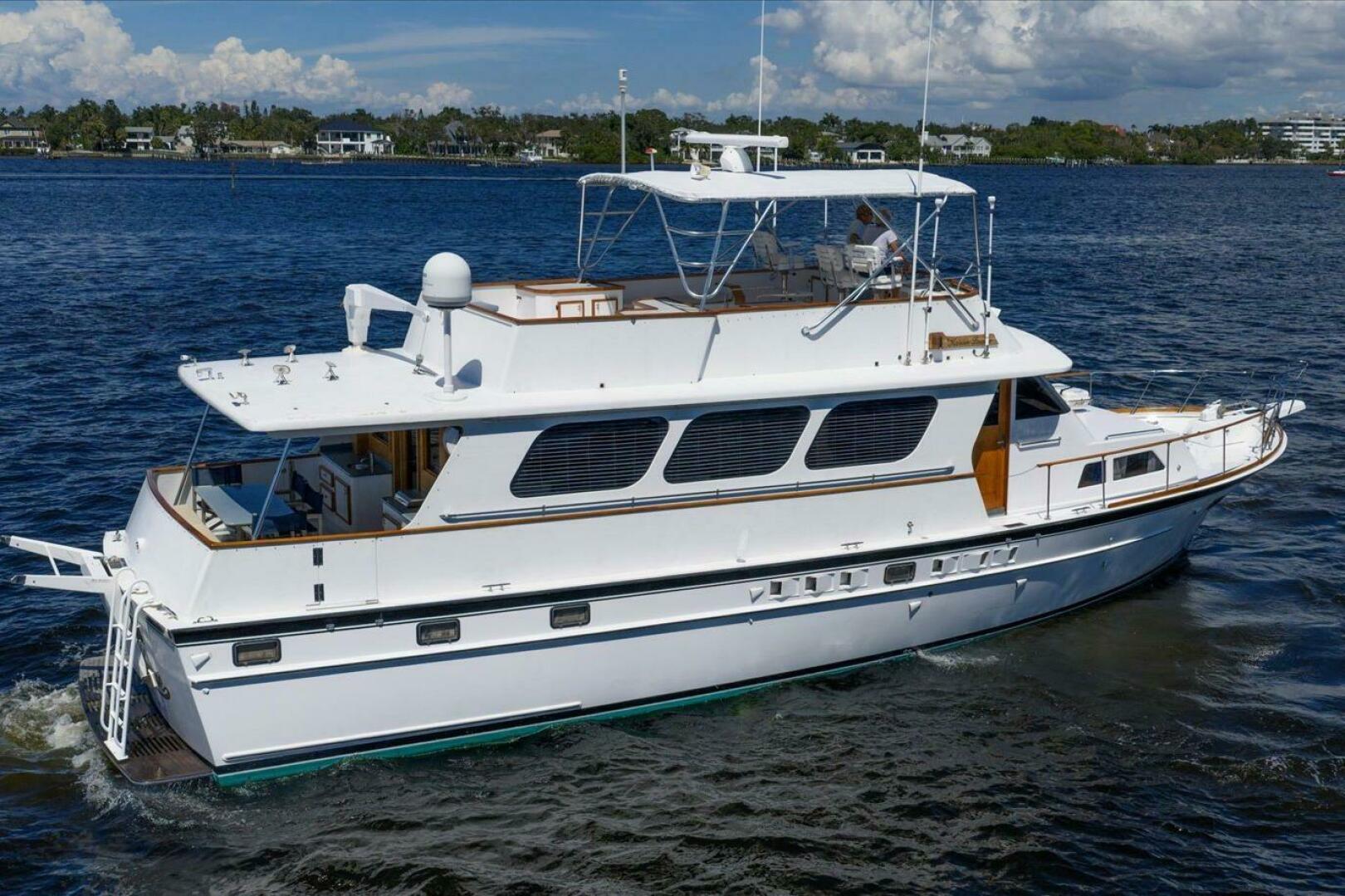 56ft Matthews Yacht For Sale