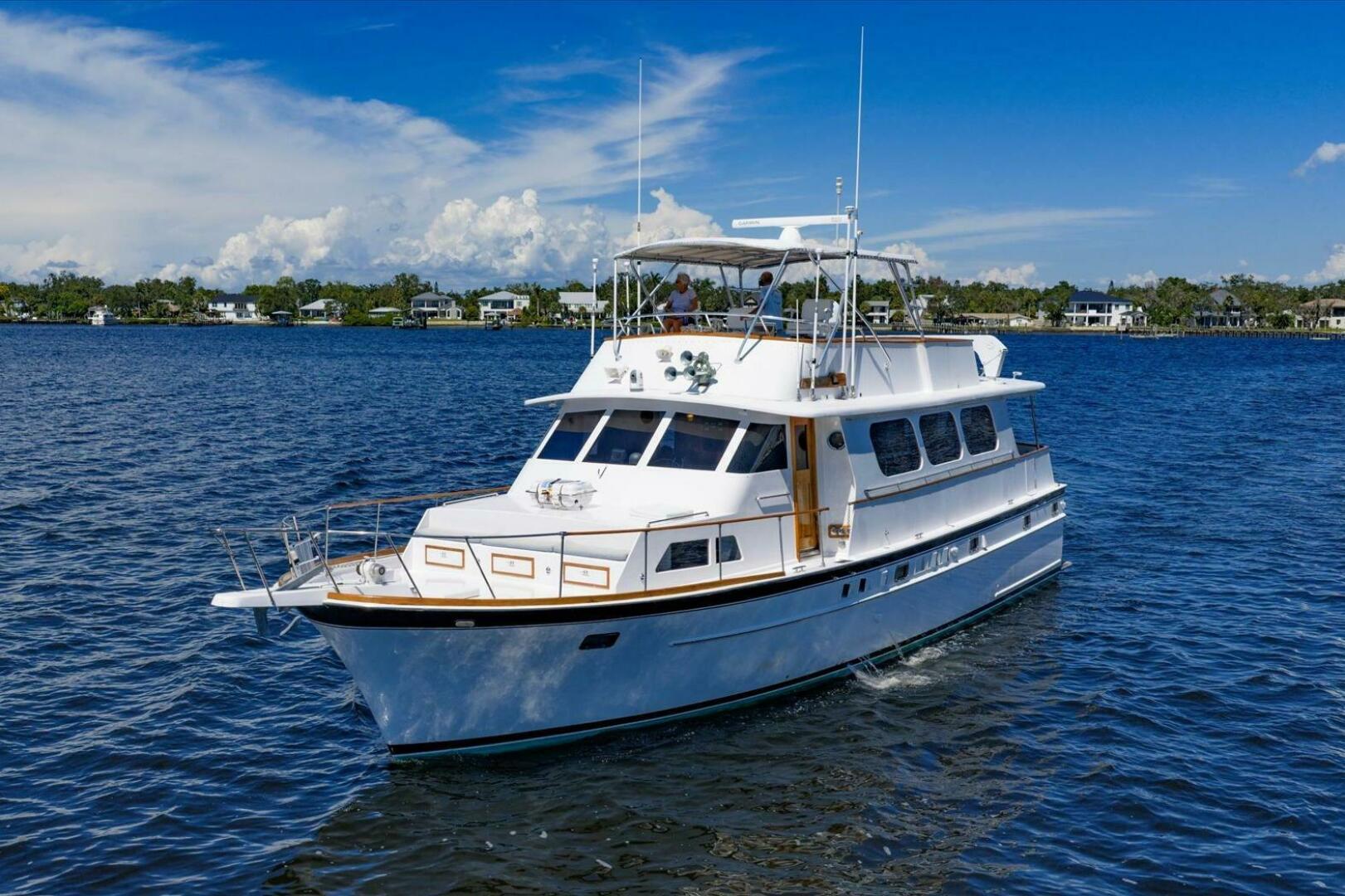 56ft Matthews Yacht For Sale