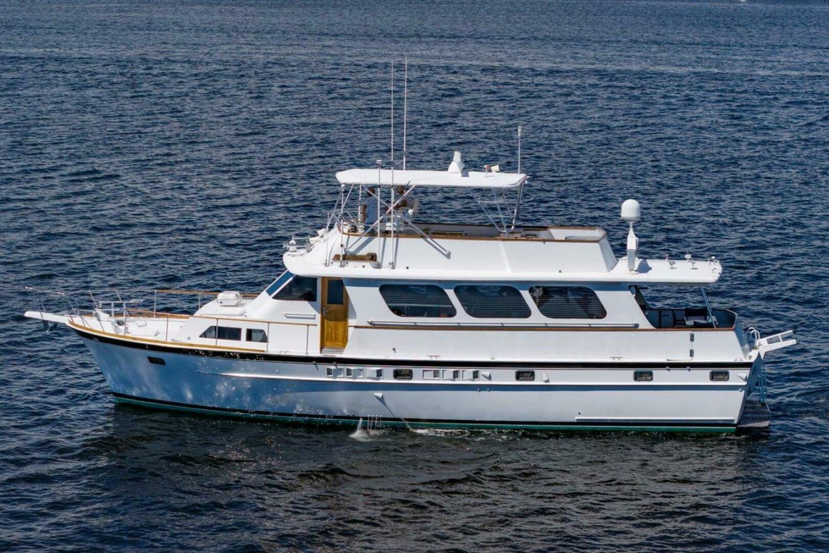 56ft Matthews Yacht For Sale