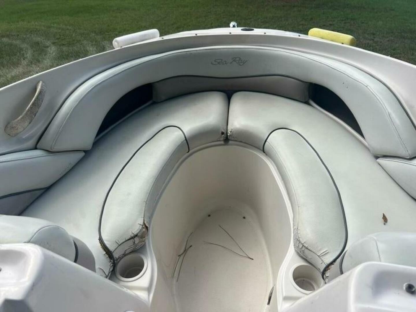 23ft Sea Ray Yacht For Sale