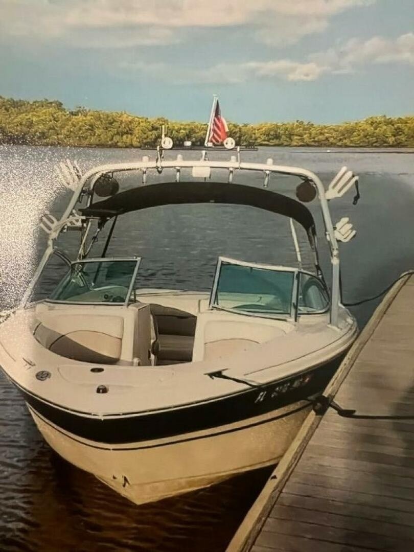 23ft Sea Ray Yacht For Sale