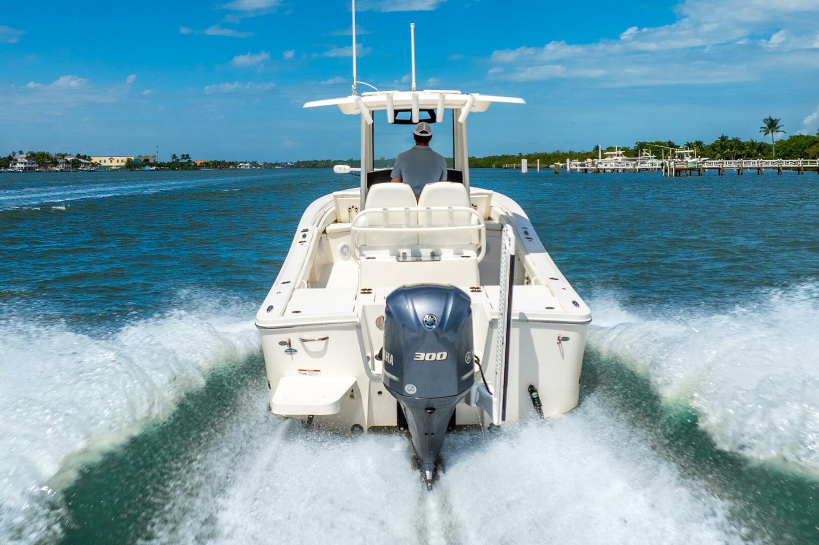 26ft Regulator Yacht For Sale