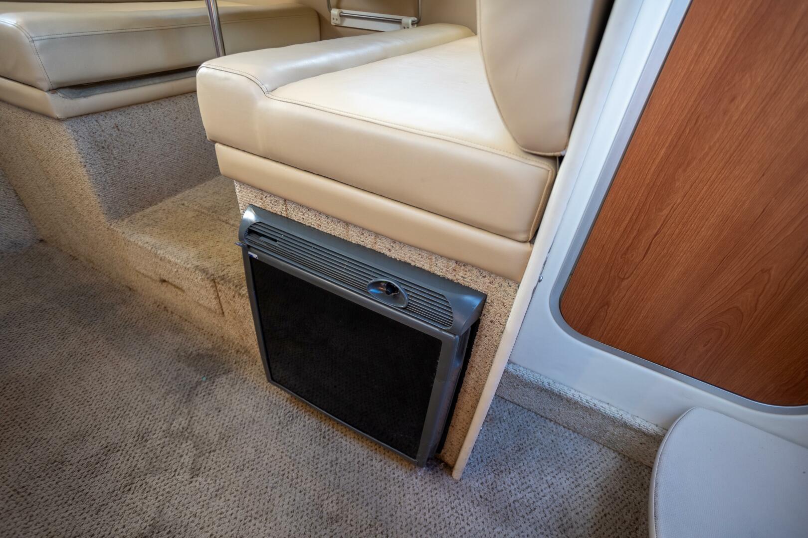 Our Trade 28ft Bayliner Yacht For Sale