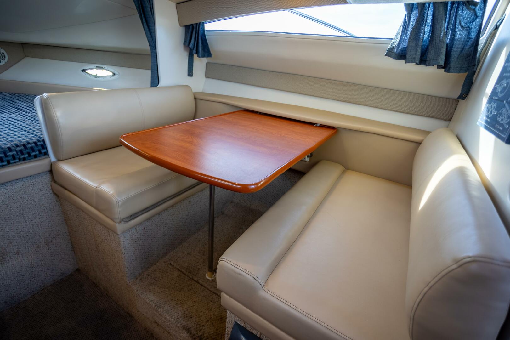 Our Trade 28ft Bayliner Yacht For Sale