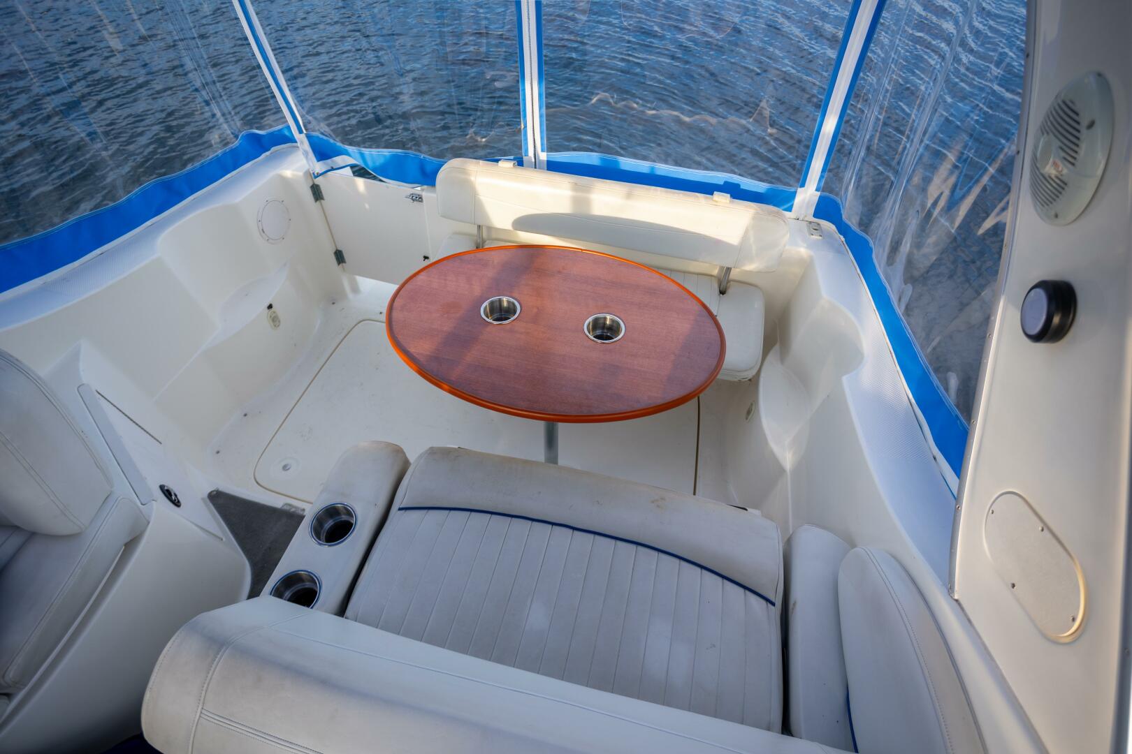 Our Trade 28ft Bayliner Yacht For Sale