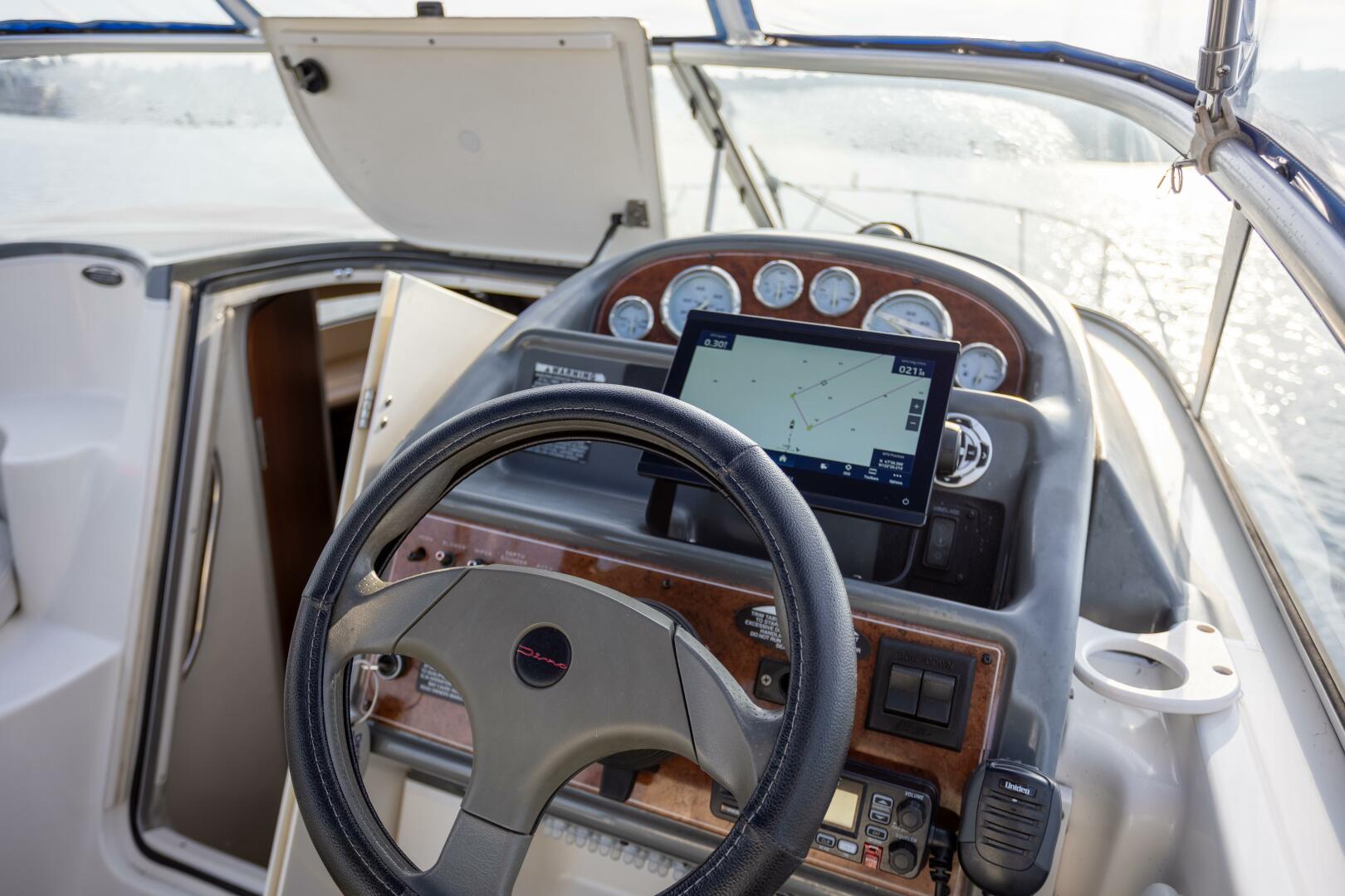 Our Trade 28ft Bayliner Yacht For Sale