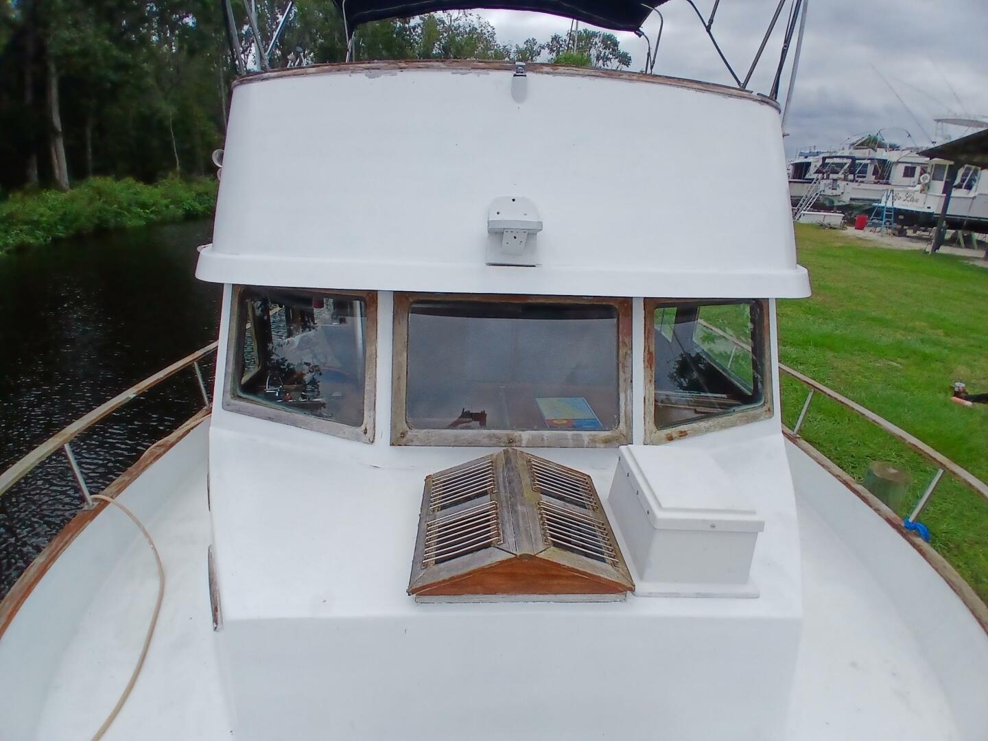 MARRILEE 40ft Marine Trader Yacht For Sale