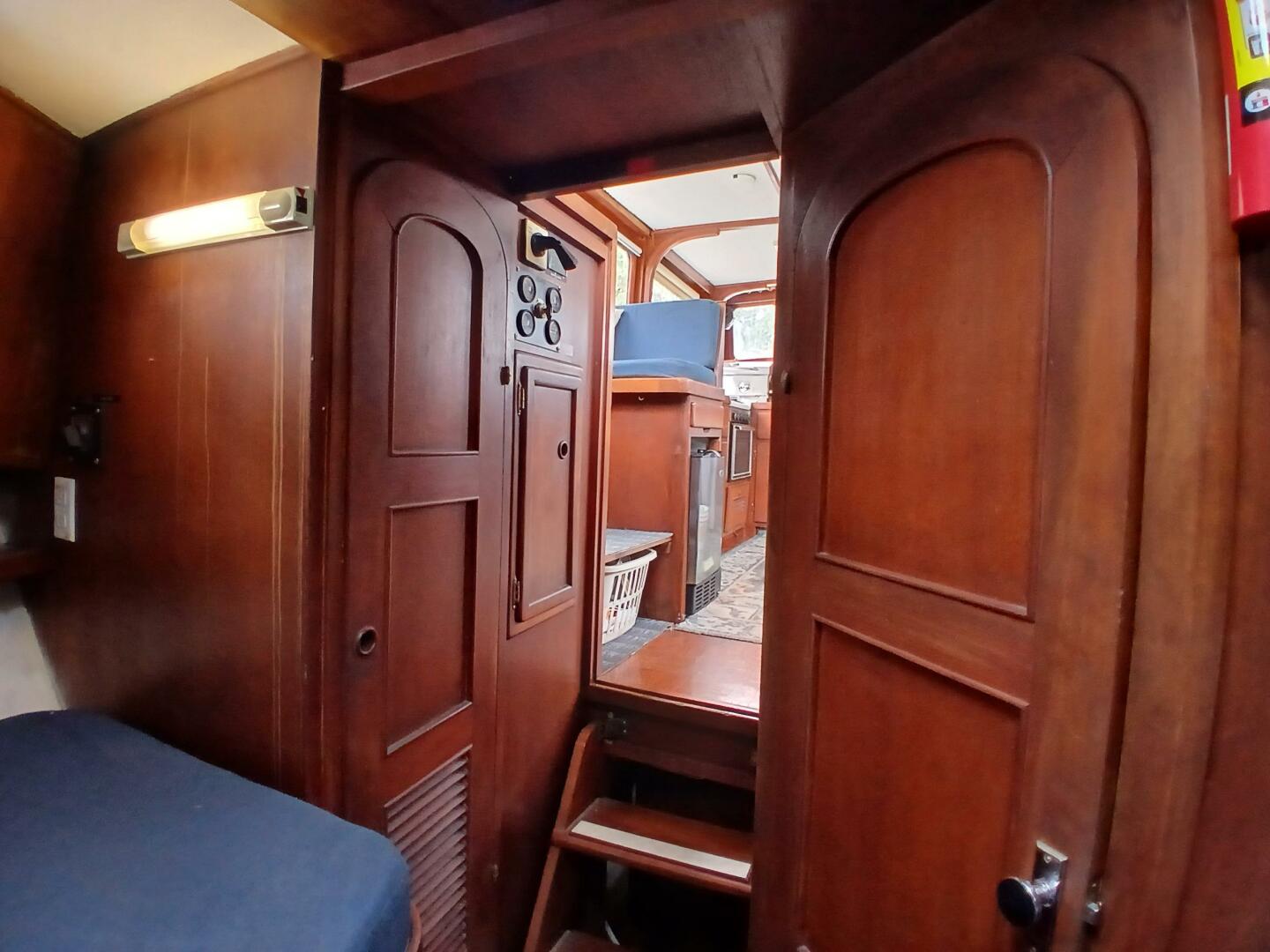MARRILEE 40ft Marine Trader Yacht For Sale