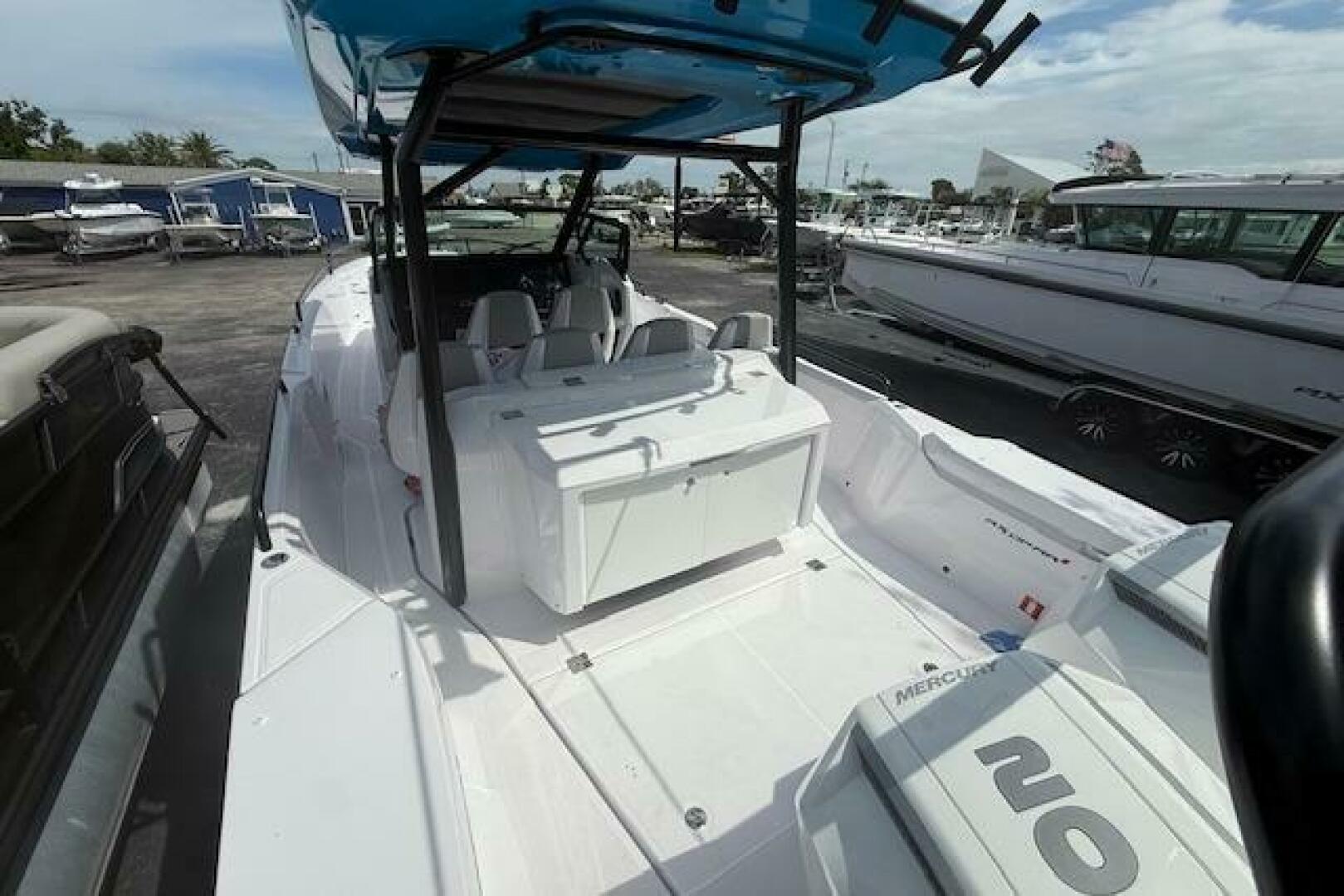28ft Axopar Yacht For Sale