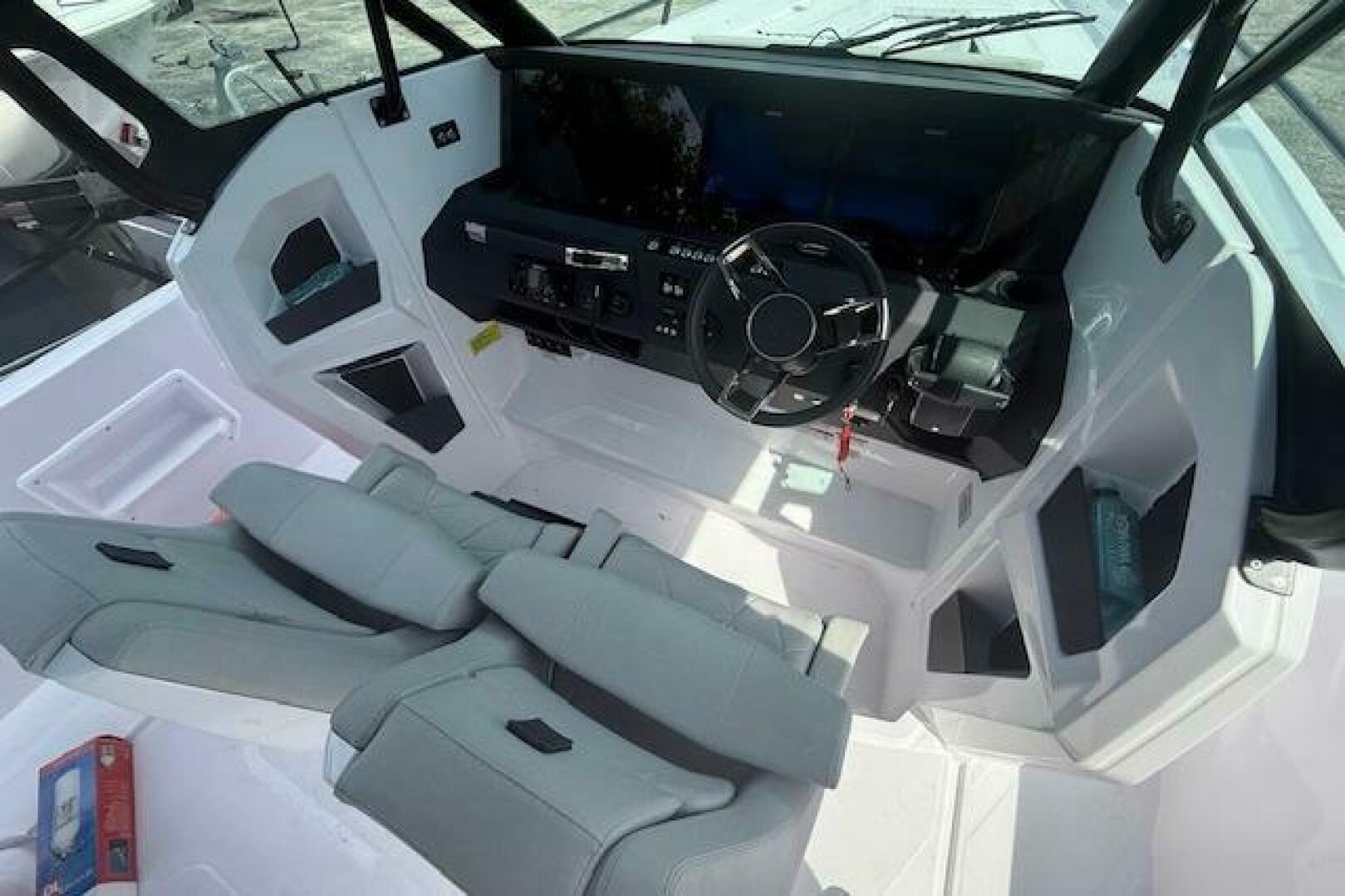 28ft Axopar Yacht For Sale