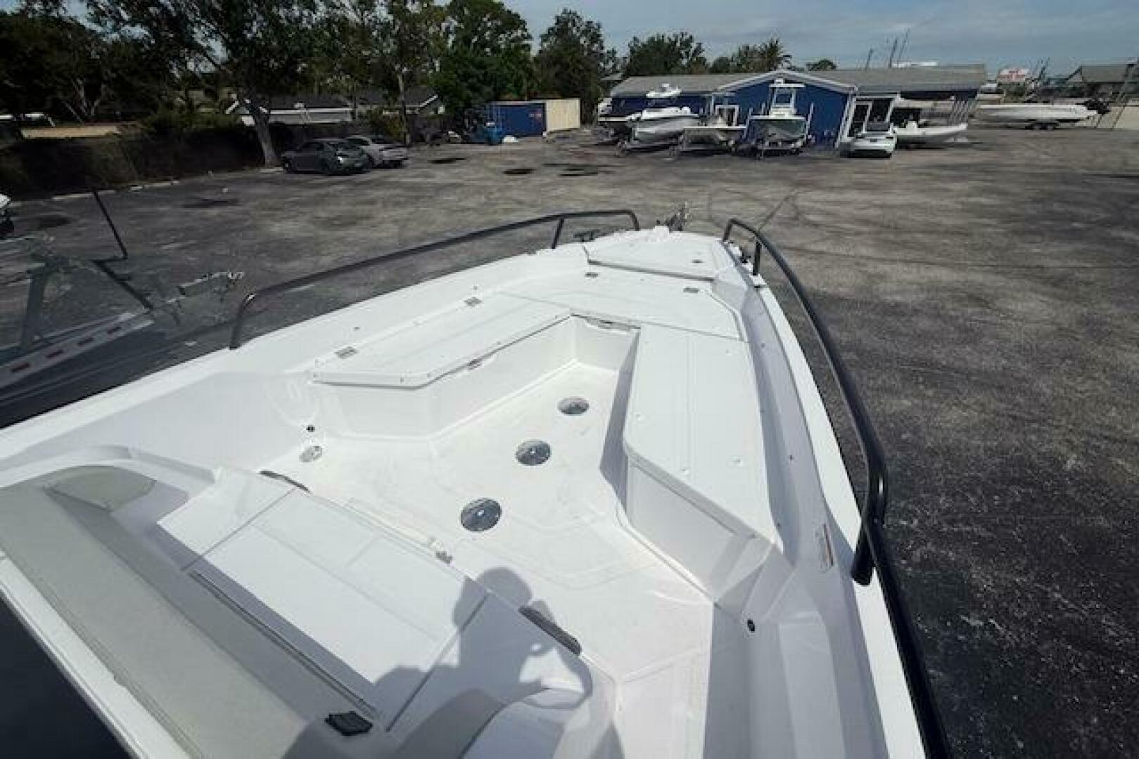 28ft Axopar Yacht For Sale