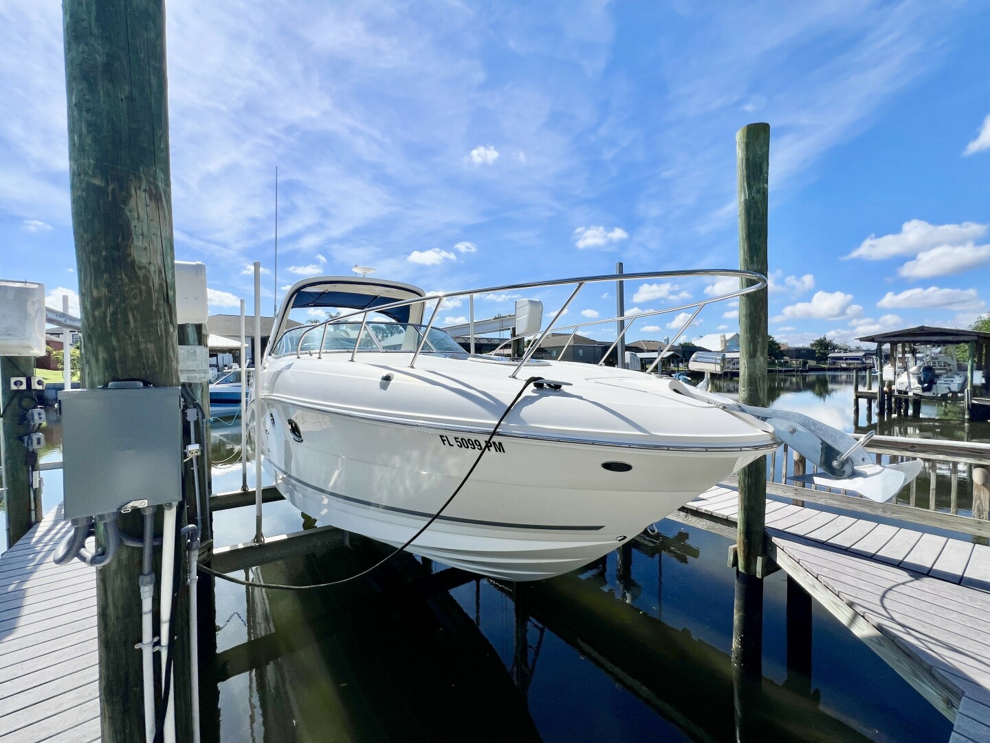 31ft Sea Ray Yacht For Sale