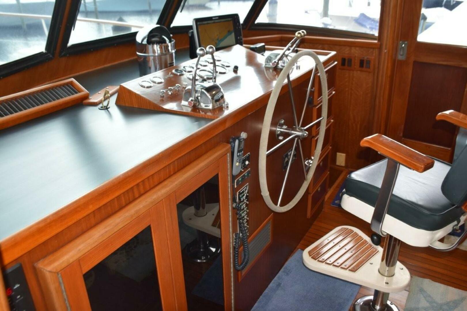 QA3 48ft Hatteras Yacht For Sale
