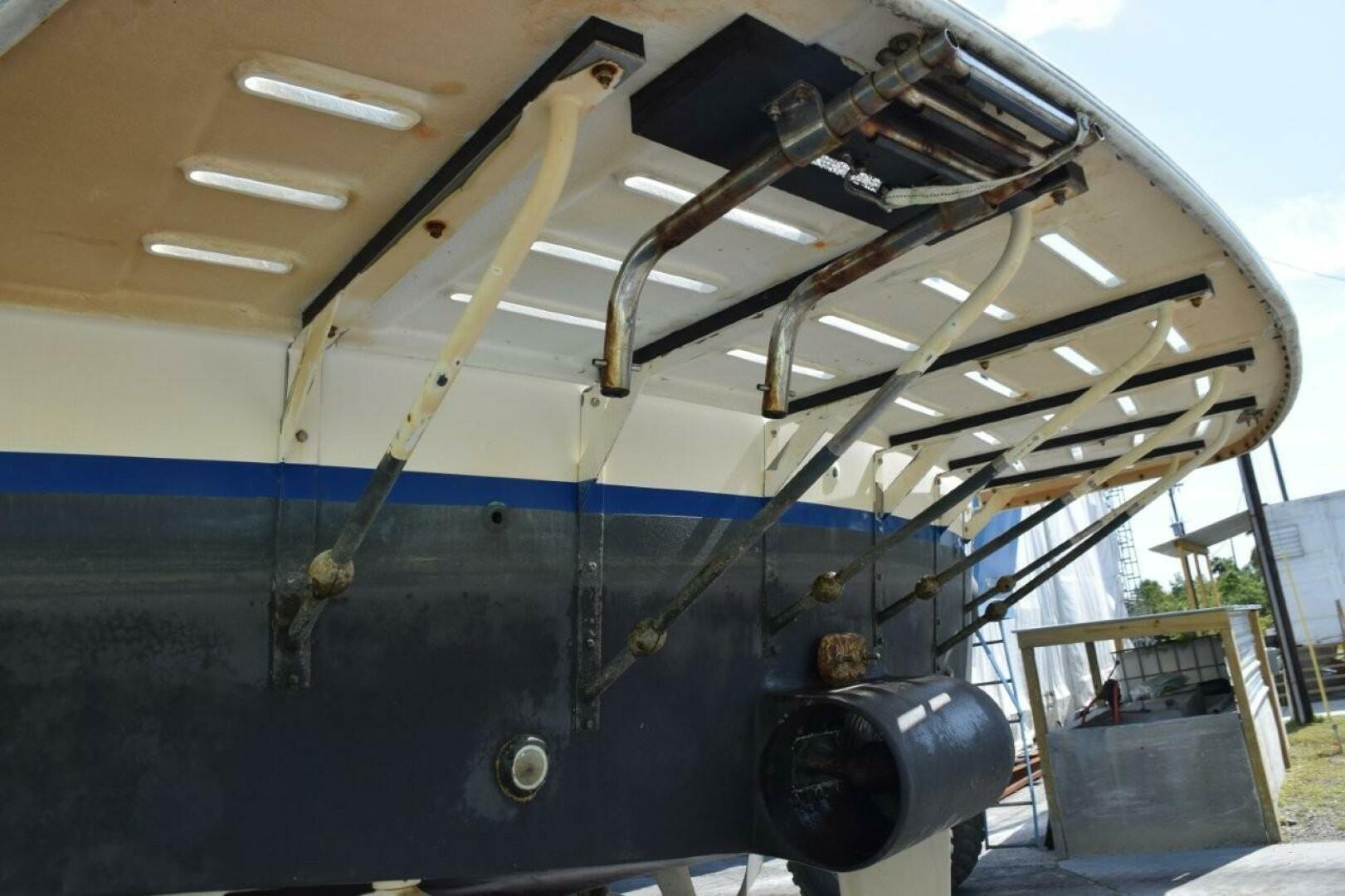 QA3 48ft Hatteras Yacht For Sale