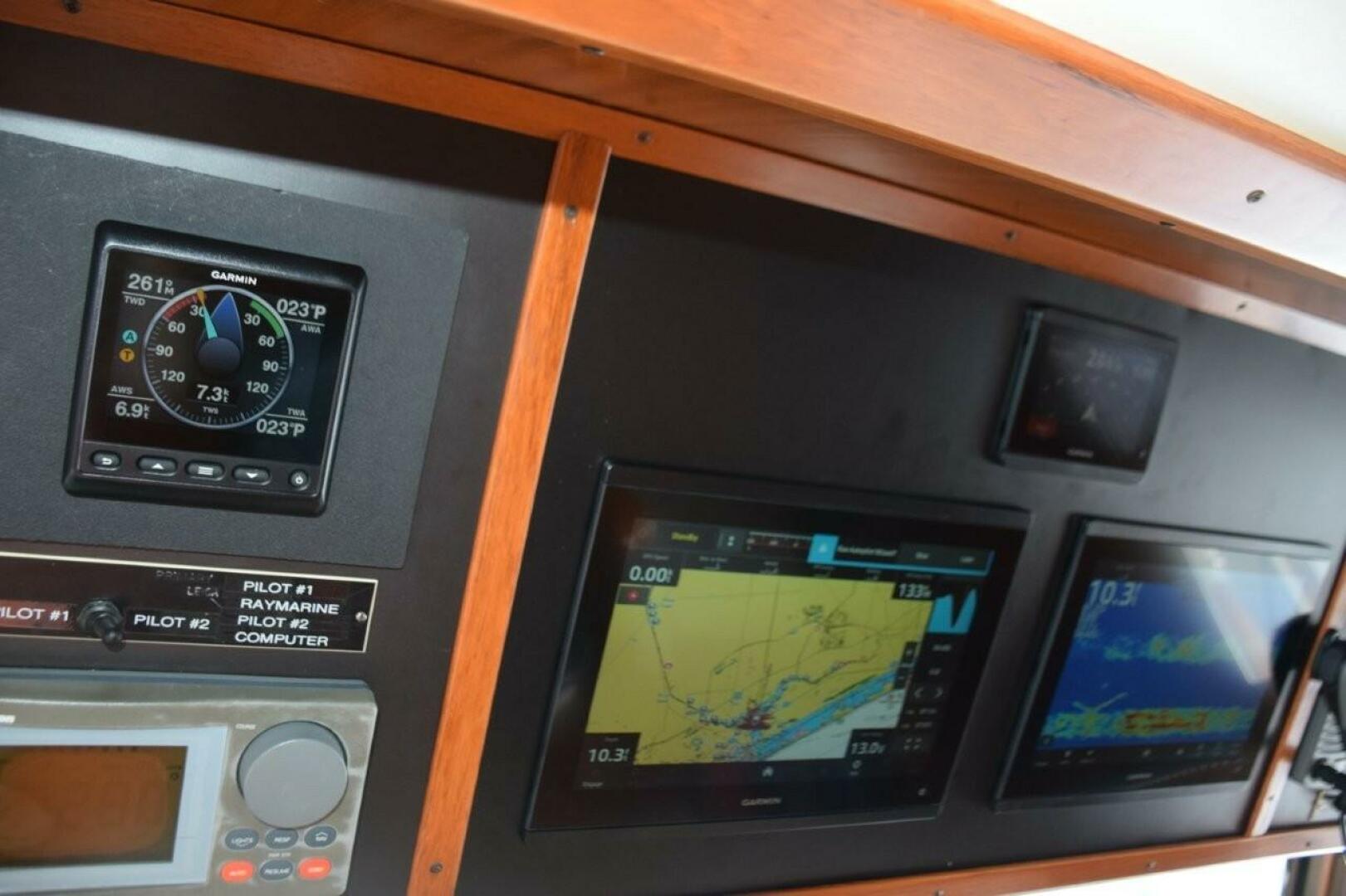 QA3 48ft Hatteras Yacht For Sale