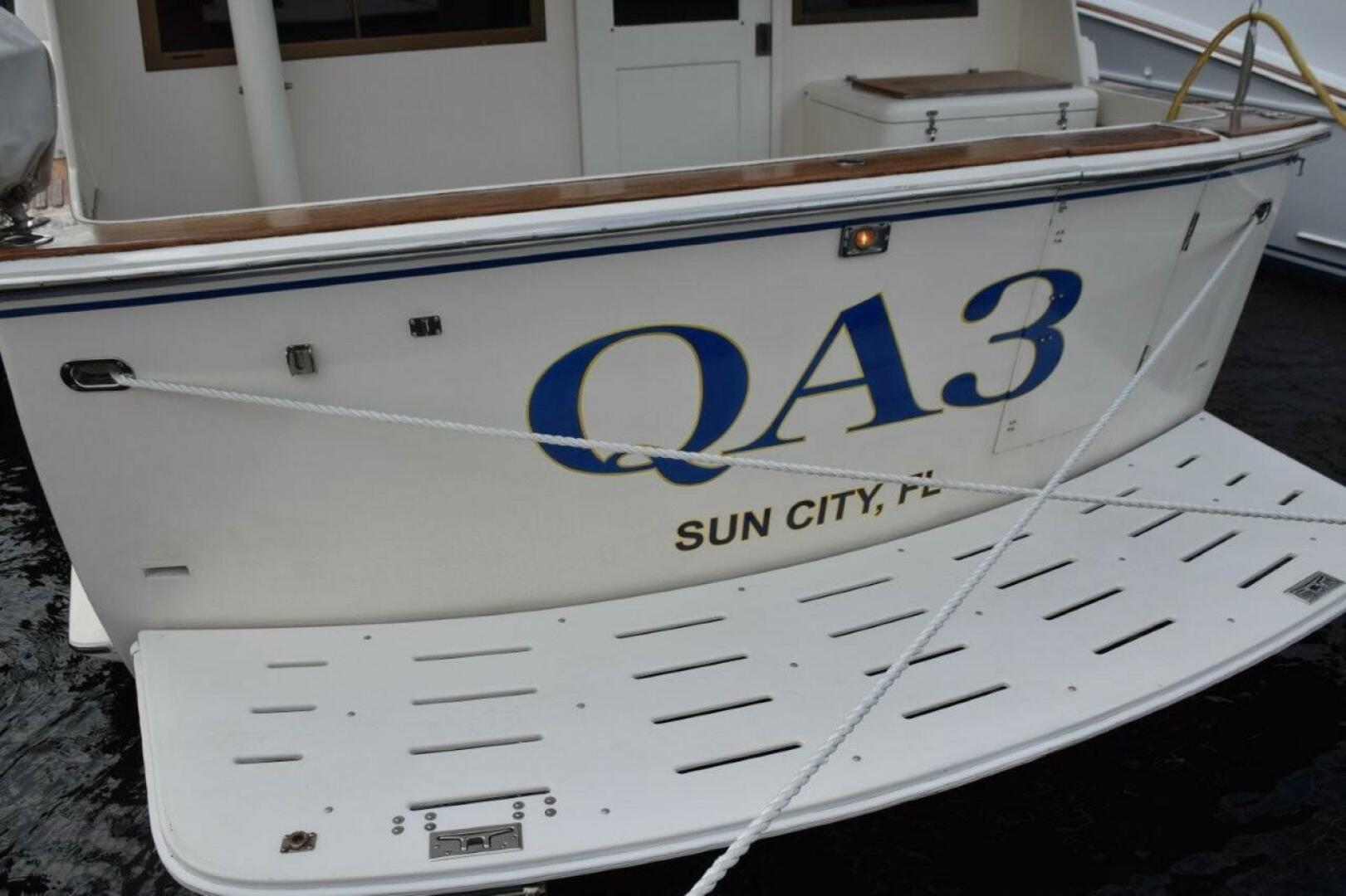 QA3 48ft Hatteras Yacht For Sale
