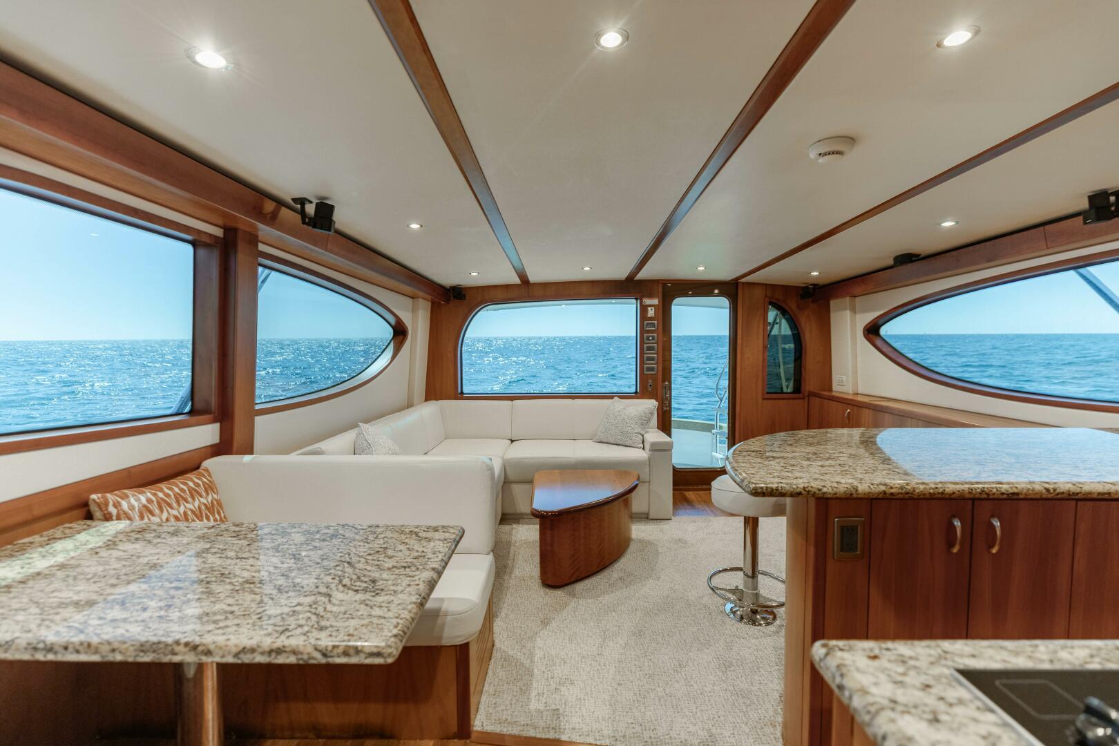 2012 Hatteras 60 GT Salon