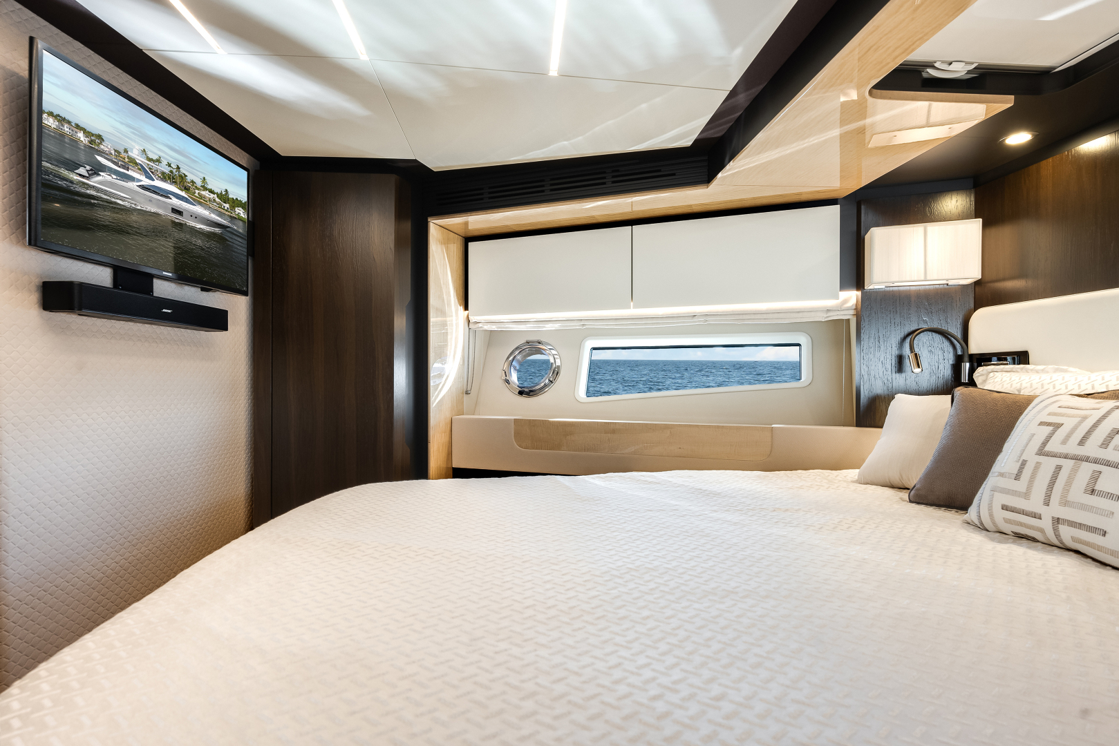 66ft Azimut Yacht For Sale