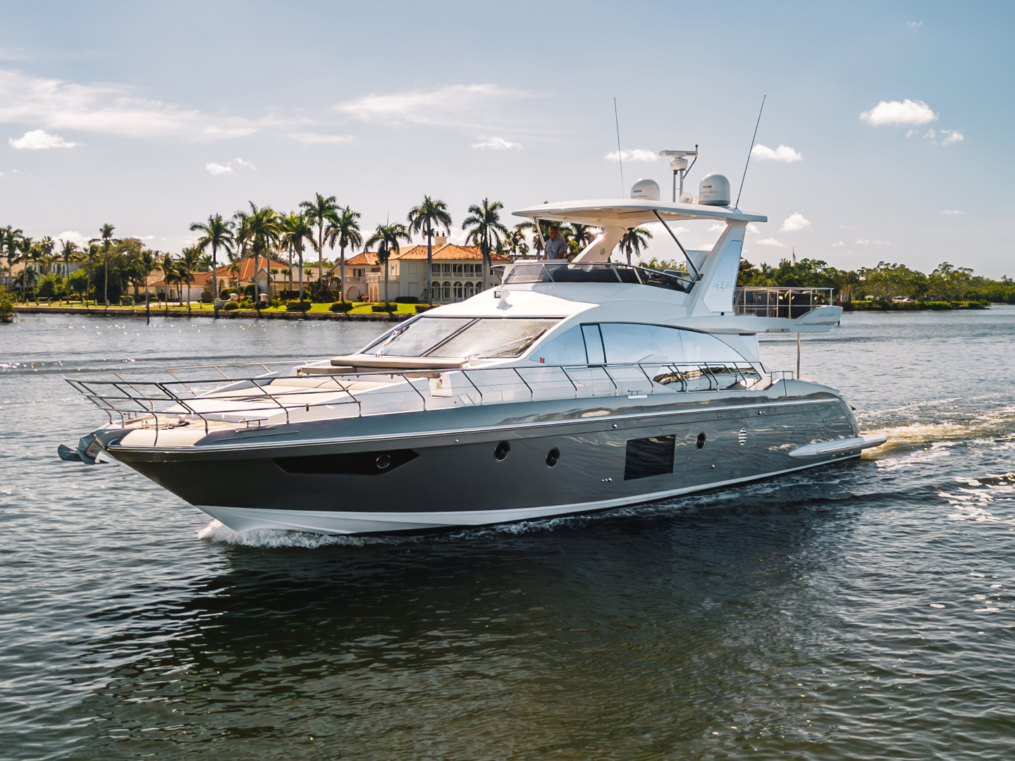 66ft Azimut Yacht For Sale