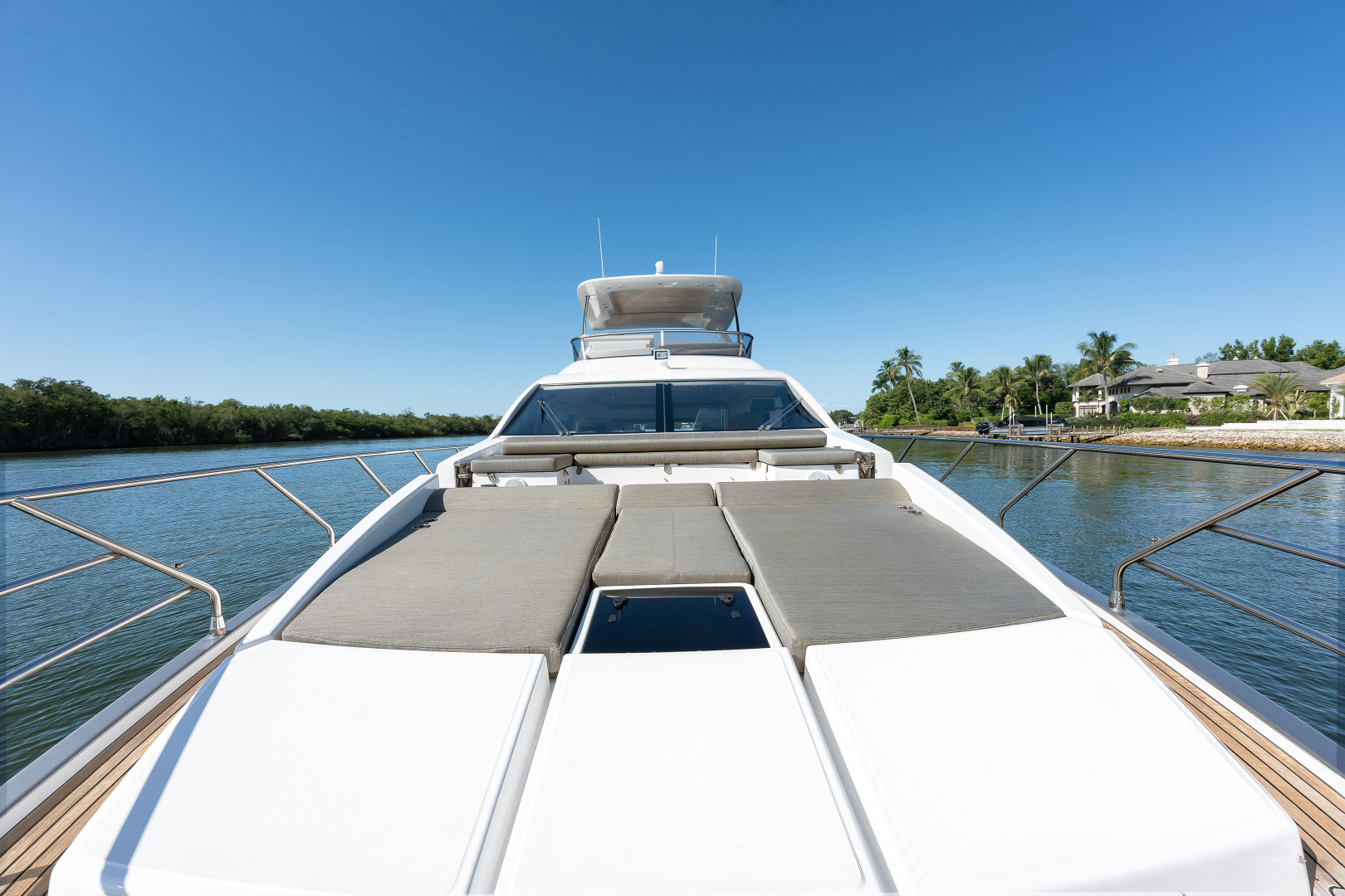 66ft Azimut Yacht For Sale