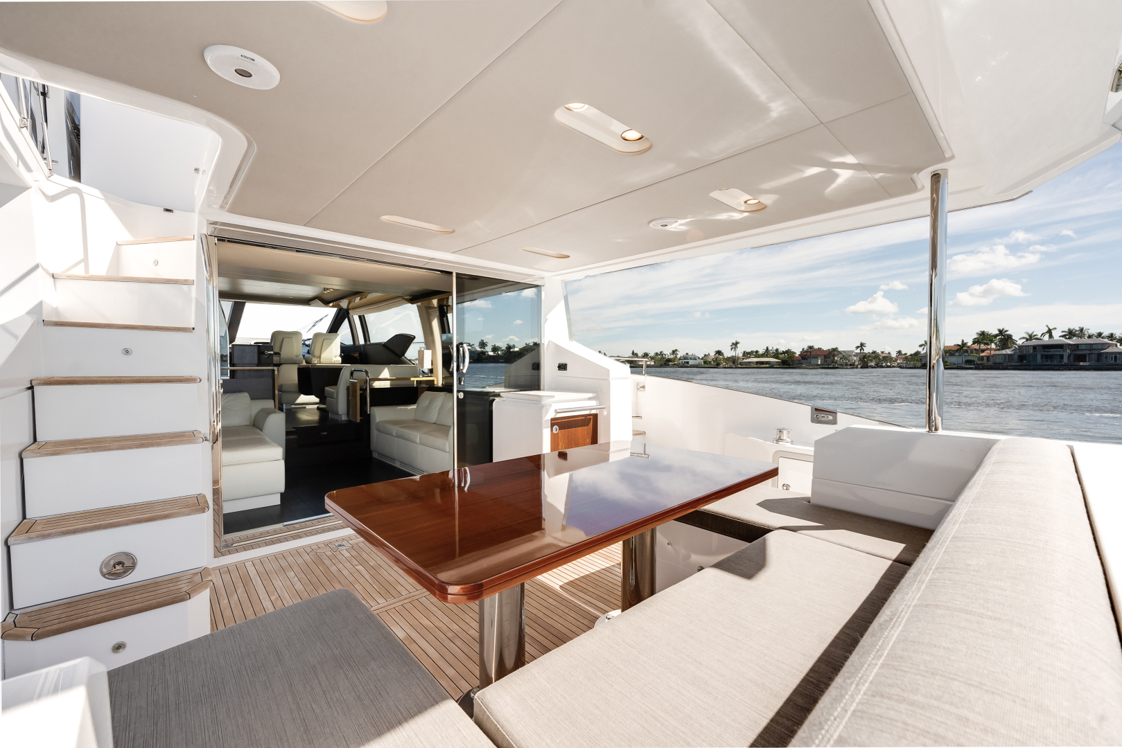 66ft Azimut Yacht For Sale