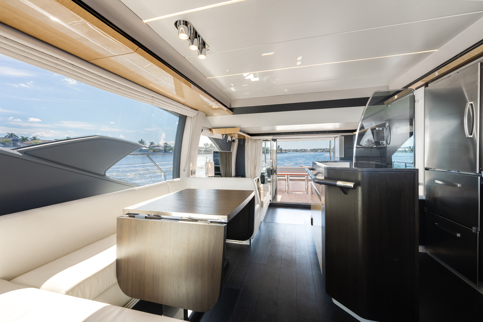 66ft Azimut Yacht For Sale