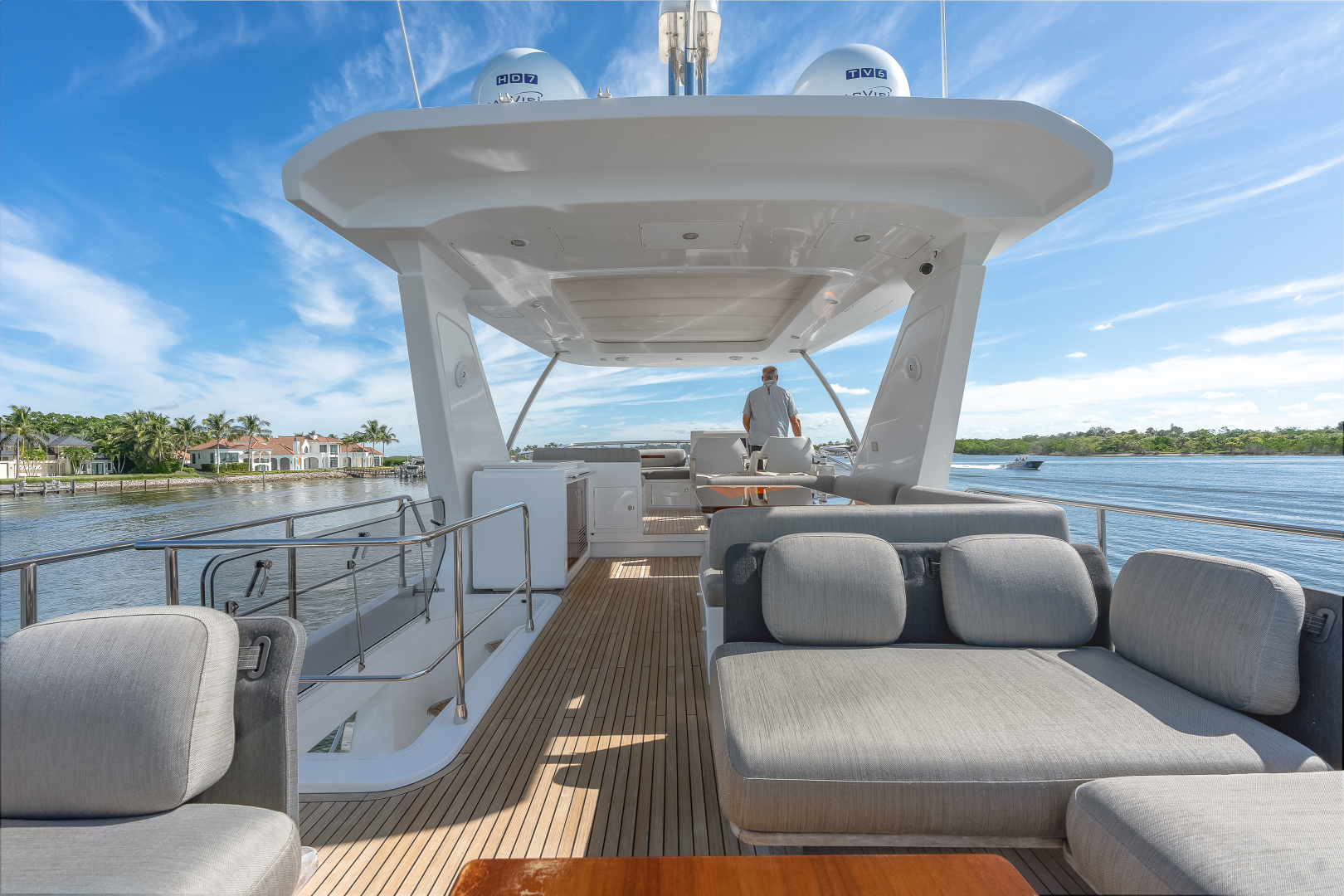 66ft Azimut Yacht For Sale