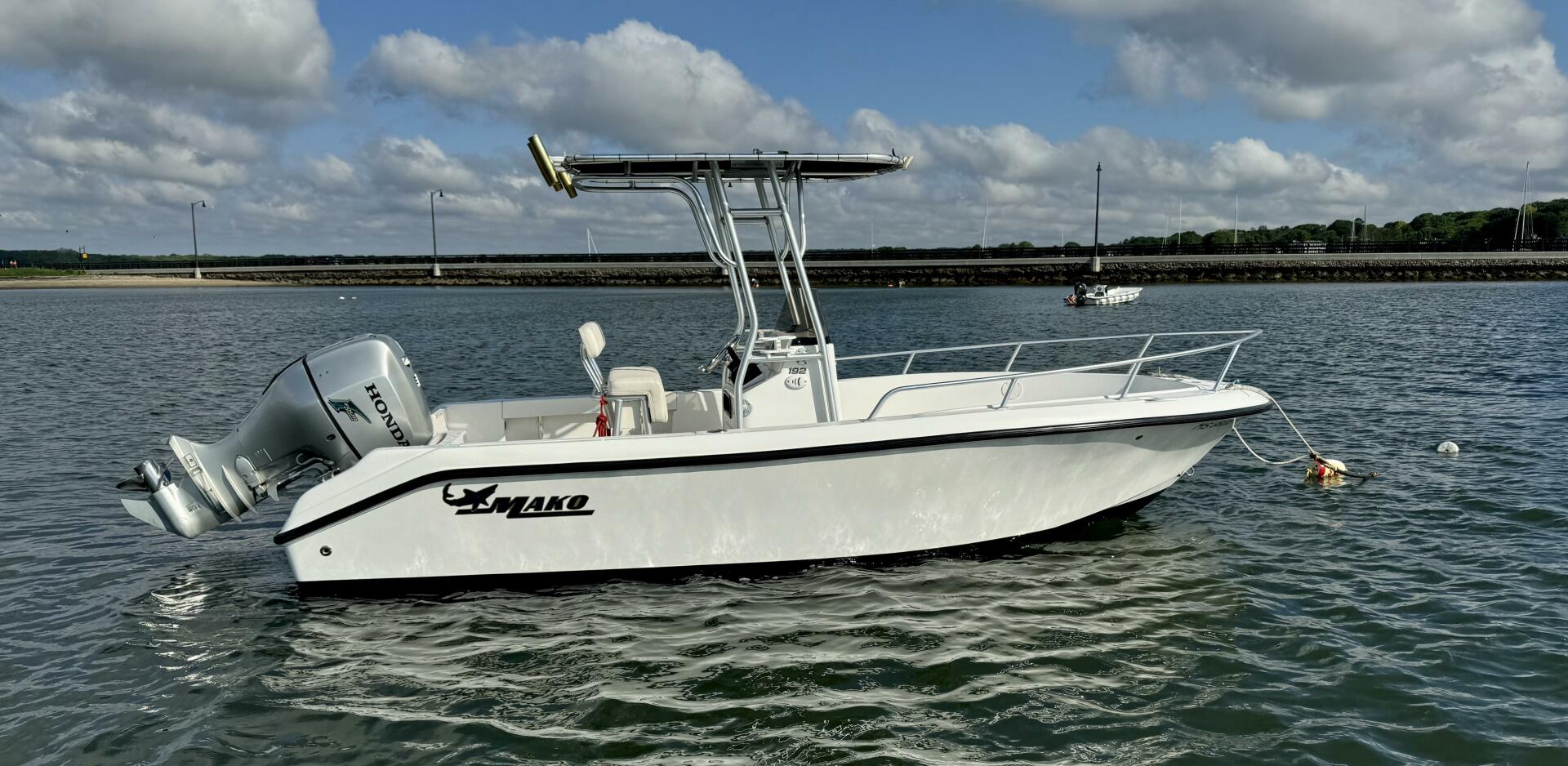 19ft Mako Yacht For Sale