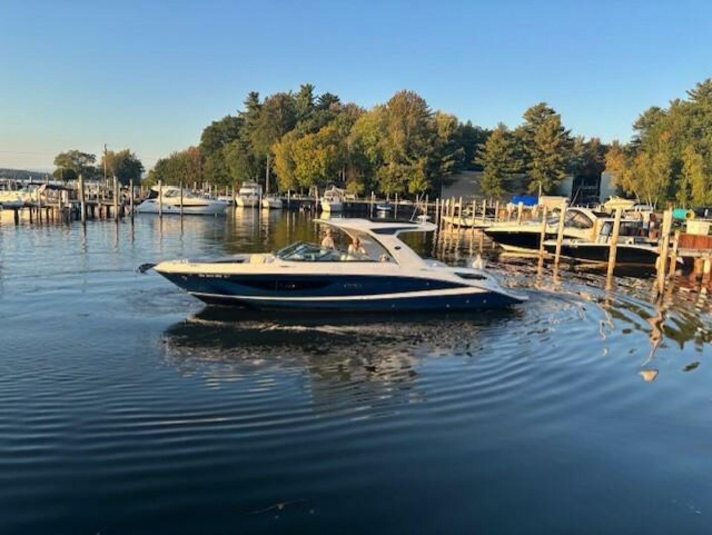 35ft Sea Ray Yacht For Sale