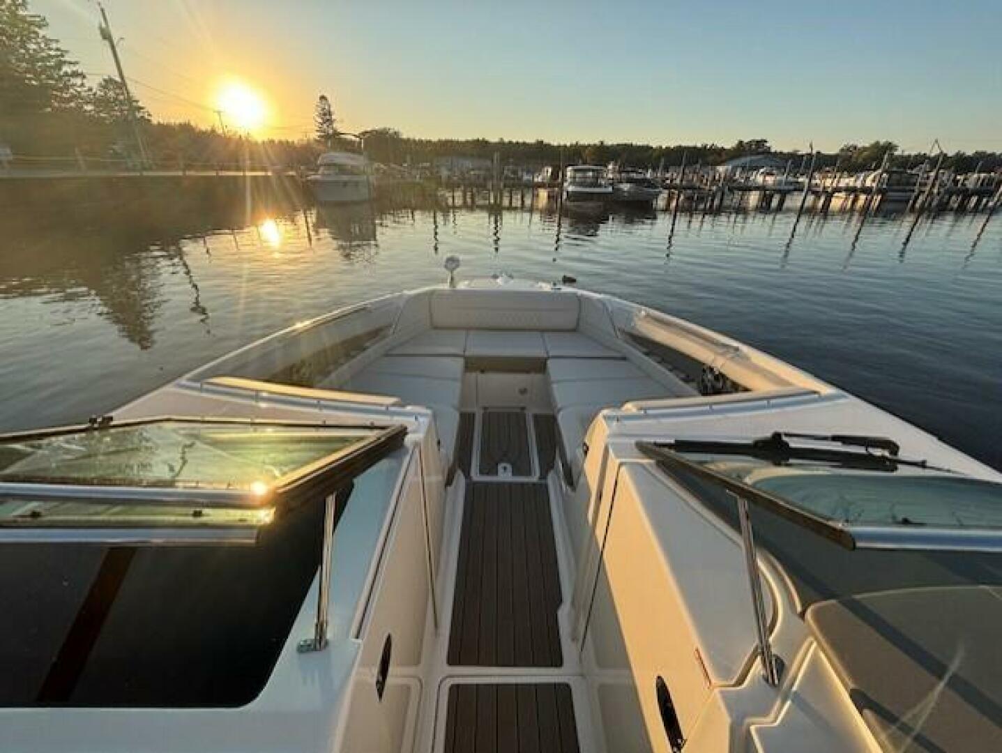 35ft Sea Ray Yacht For Sale