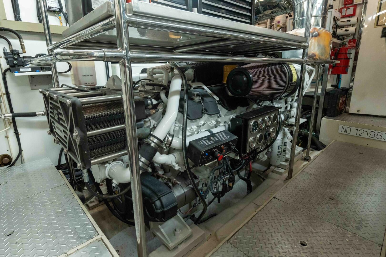 ALENIEL 87ft Johnson Yacht For Sale
