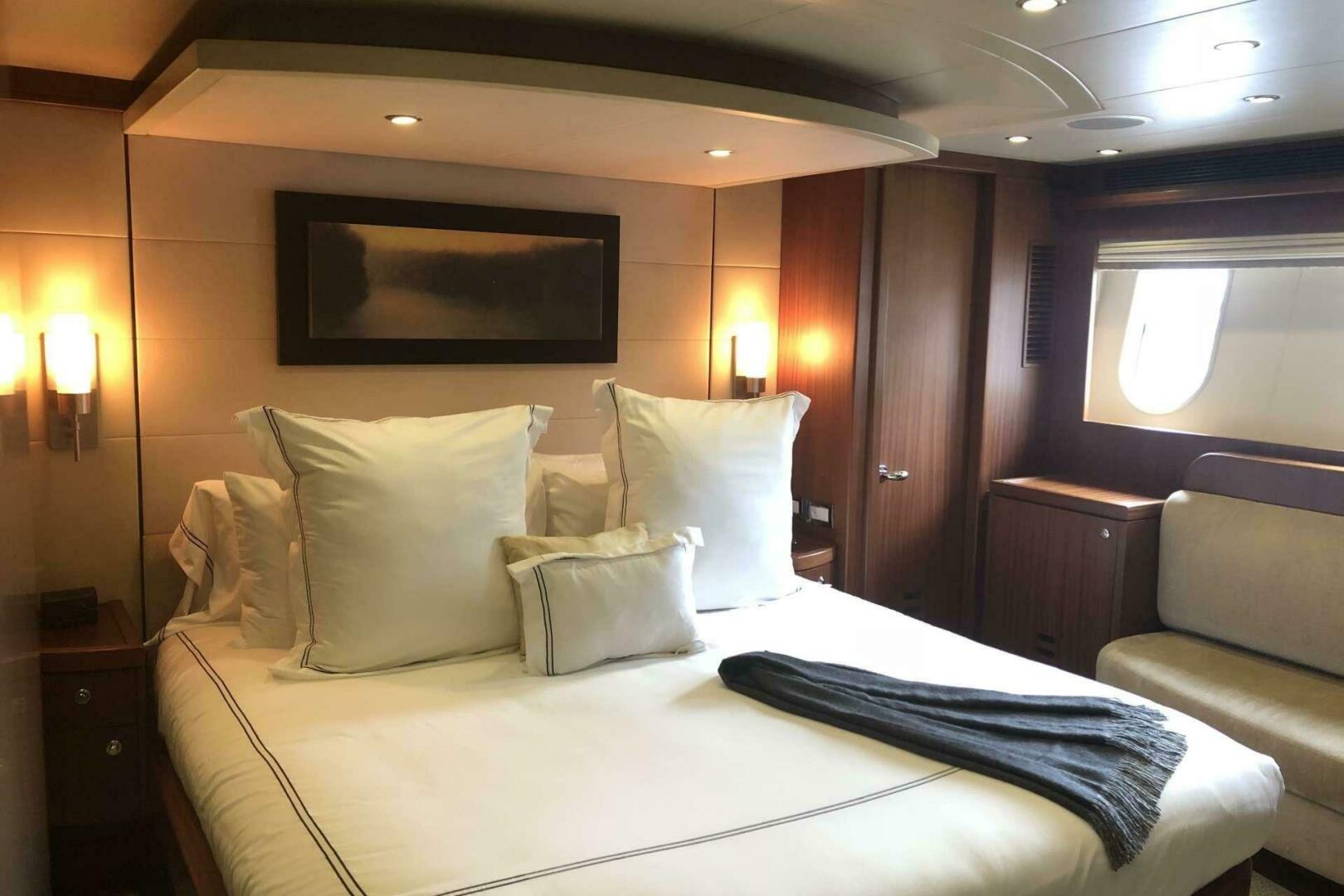 JUS CHILL N 84ft Cheoy Lee Yacht For Sale