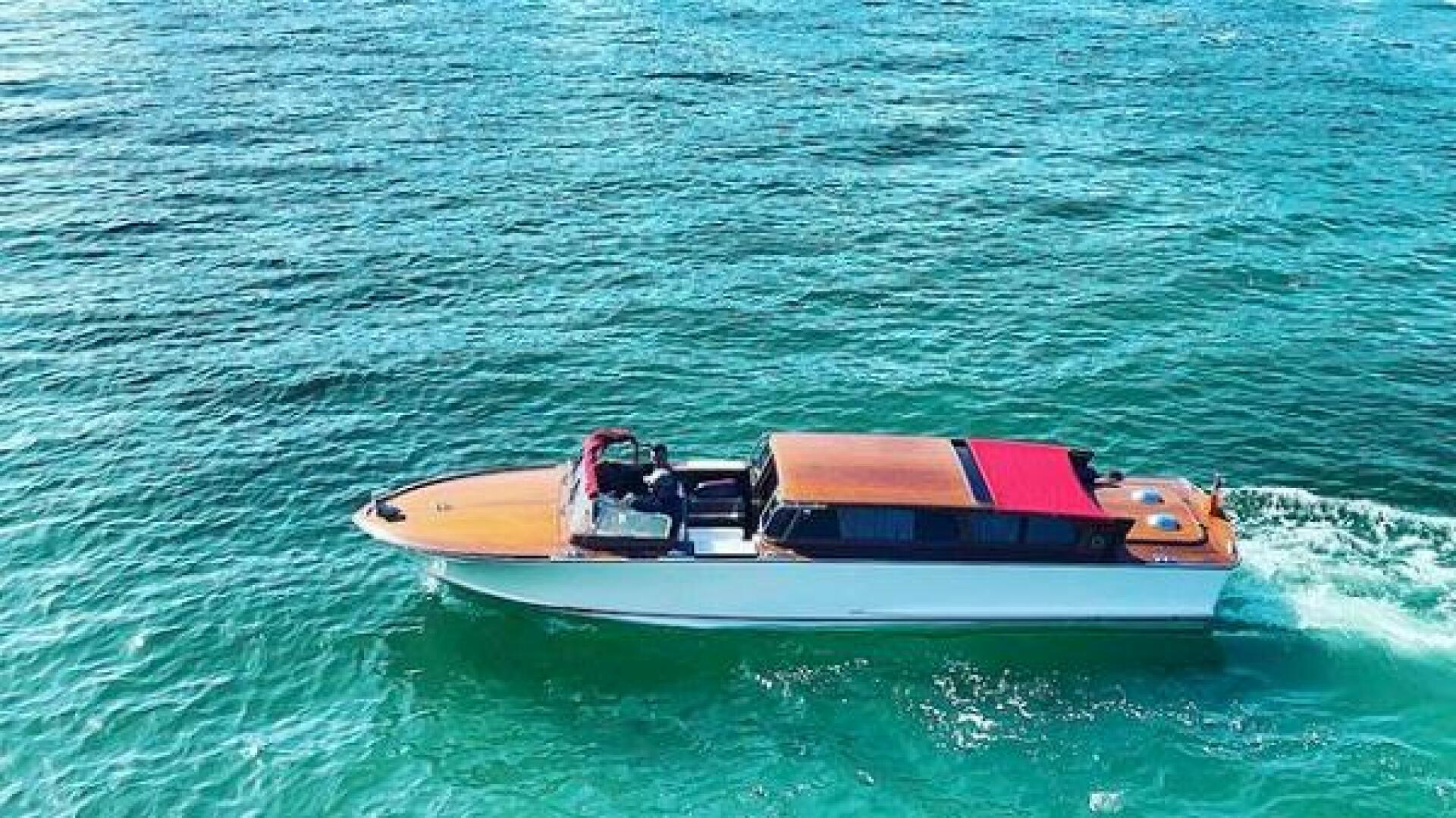 VENICE IN MIAMI 30ft Cantiere Serenella Yacht For Sale