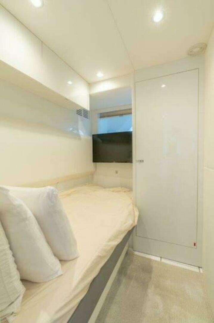 Kaos 85ft Princess Yacht For Sale