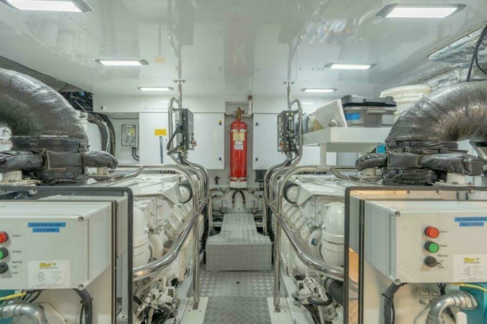 Kaos 85ft Princess Yacht For Sale