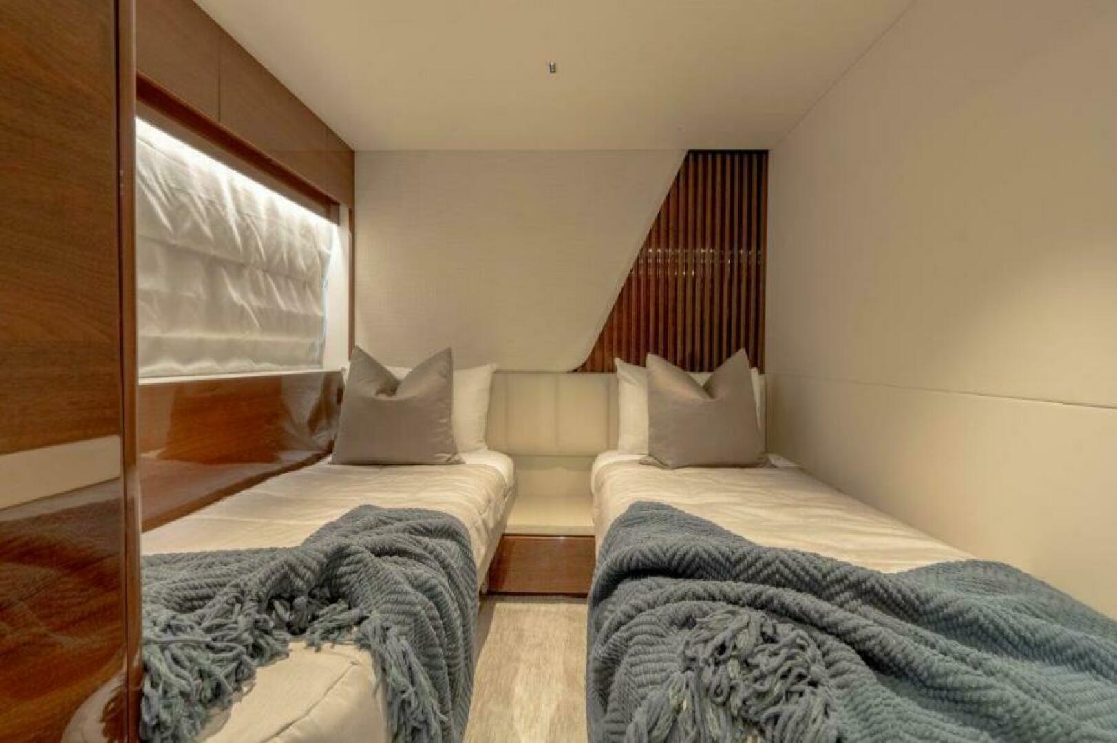 Kaos 85ft Princess Yacht For Sale