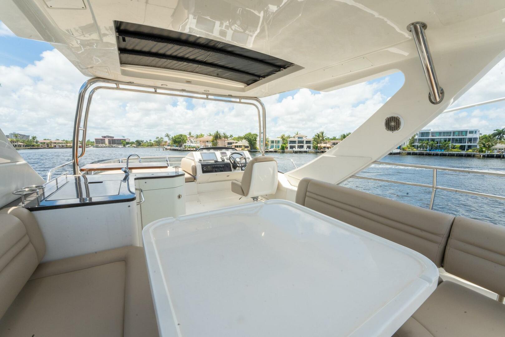 GET  ER DONE  51ft Sea Ray Yacht For Sale