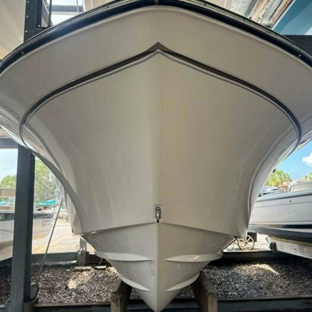 23ft Grady White Yacht For Sale